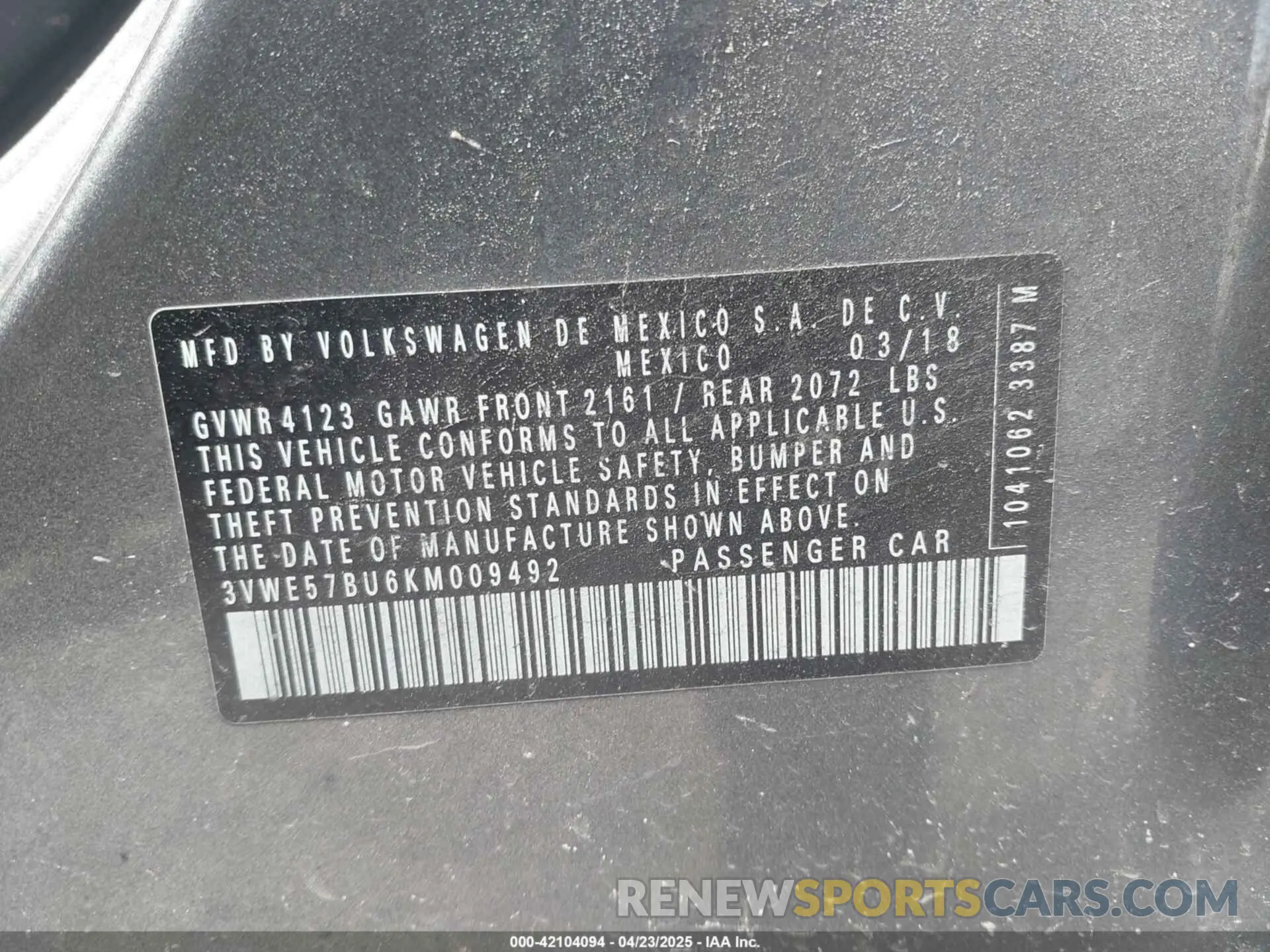 9 Photograph of a damaged car 3VWE57BU6KM009492 VOLKSWAGEN JETTA 2019