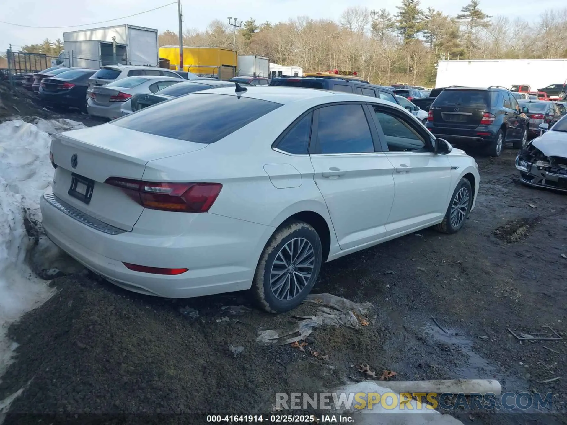 4 Photograph of a damaged car 3VWE57BU6KM167153 VOLKSWAGEN JETTA 2019