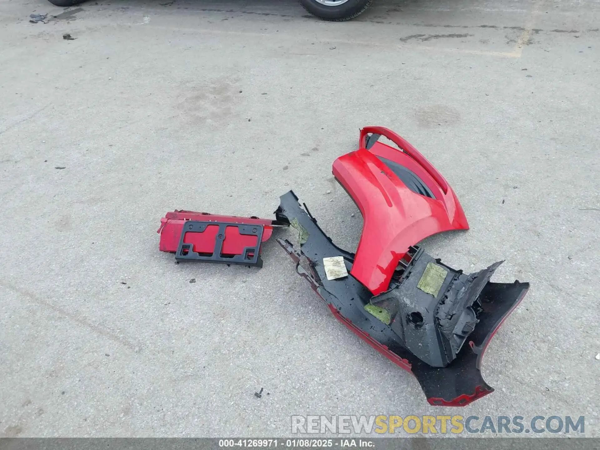 12 Photograph of a damaged car 3VWE57BU6KM198063 VOLKSWAGEN JETTA 2019