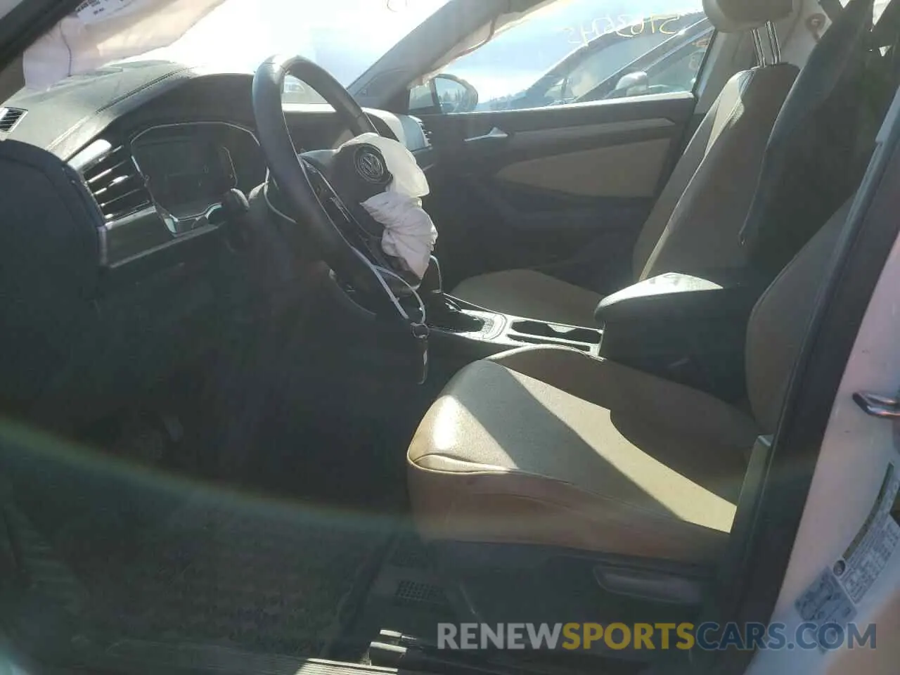 7 Photograph of a damaged car 3VWE57BU8KM064011 VOLKSWAGEN JETTA 2019