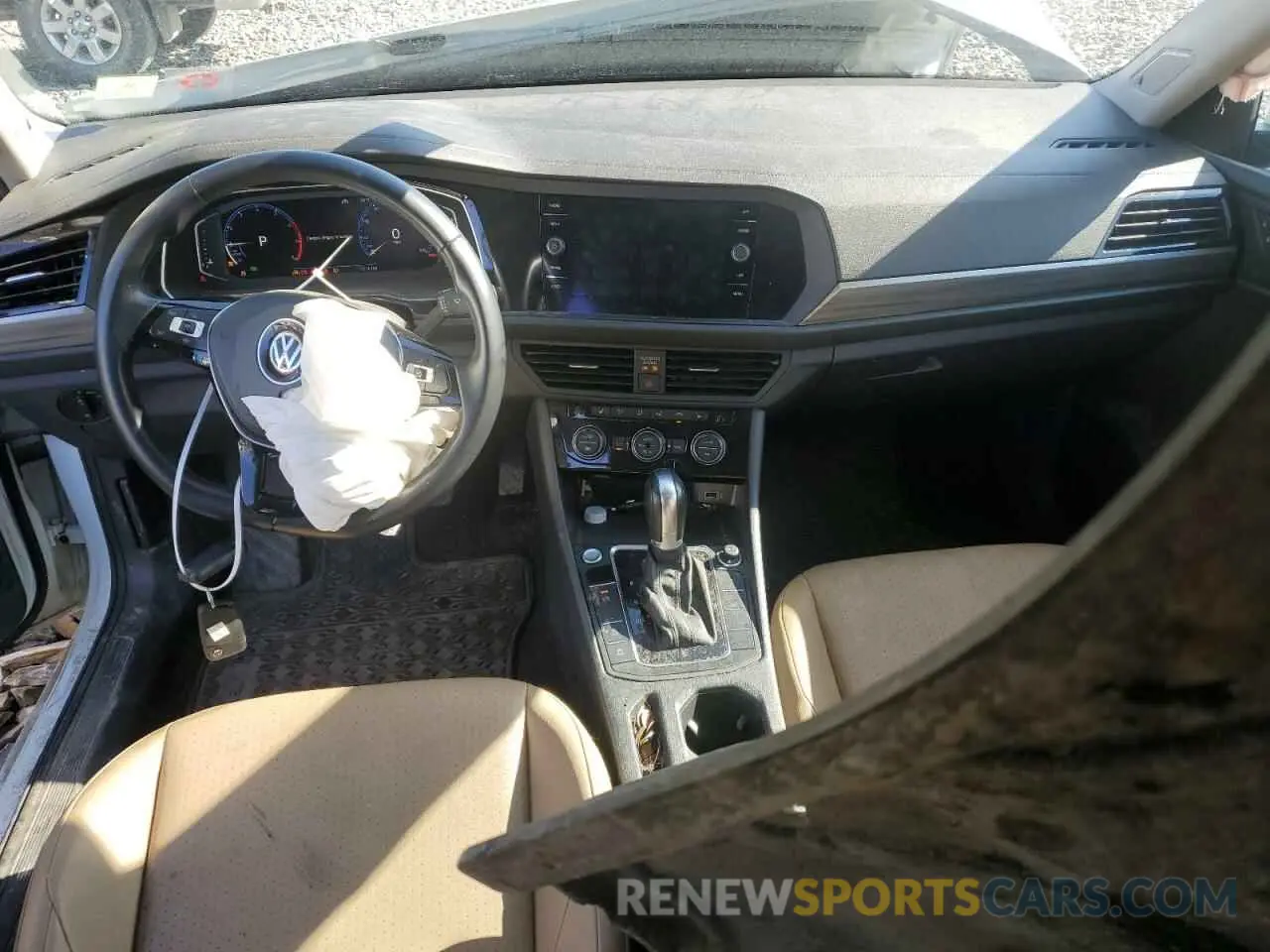 8 Photograph of a damaged car 3VWE57BU8KM064011 VOLKSWAGEN JETTA 2019