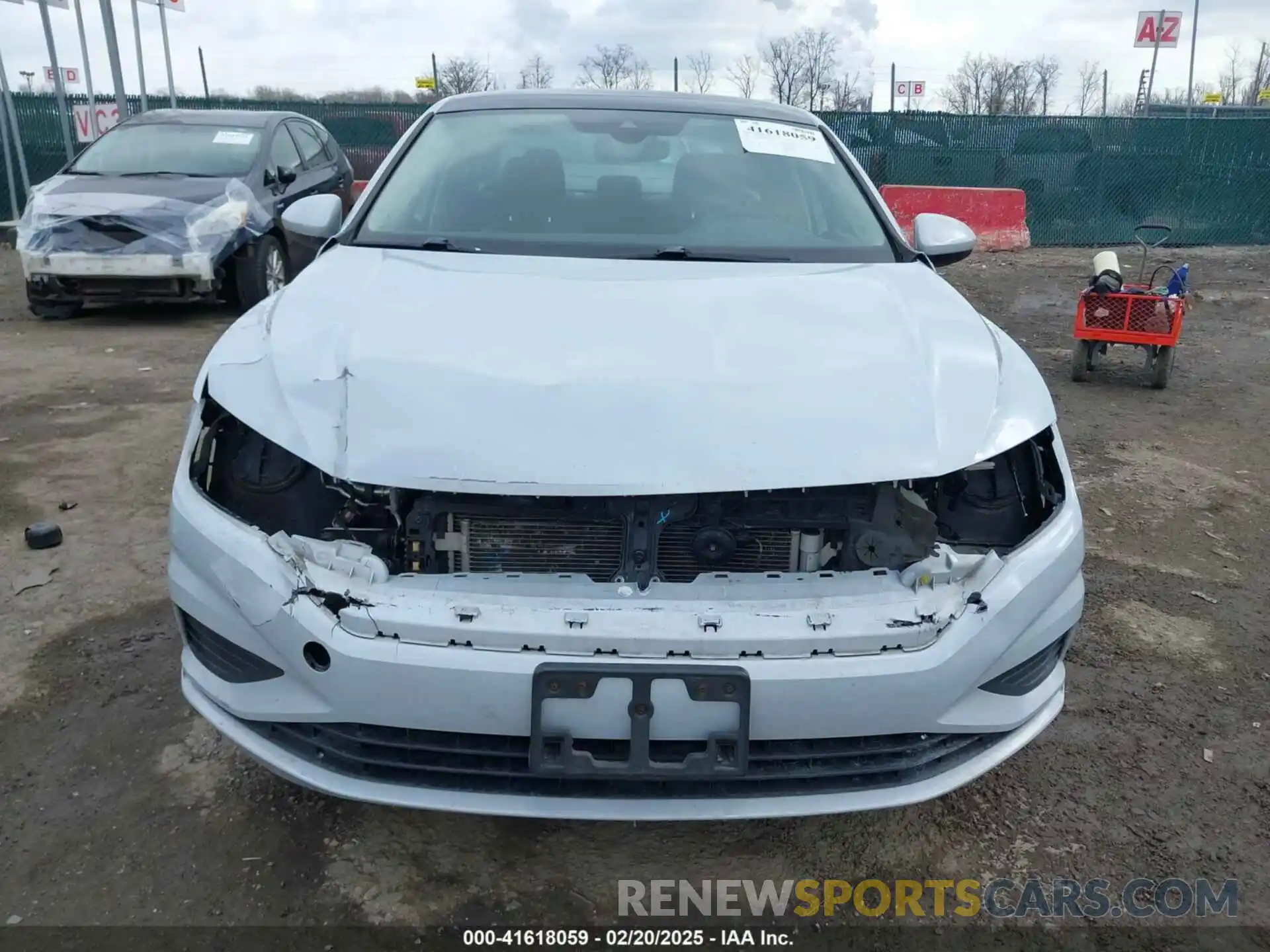 13 Photograph of a damaged car 3VWE57BU8KM076885 VOLKSWAGEN JETTA 2019