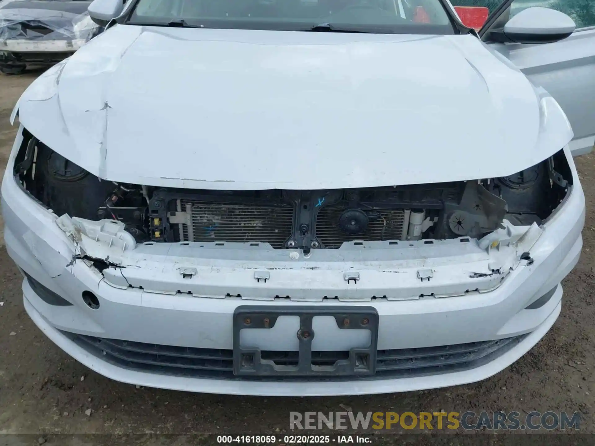 6 Photograph of a damaged car 3VWE57BU8KM076885 VOLKSWAGEN JETTA 2019