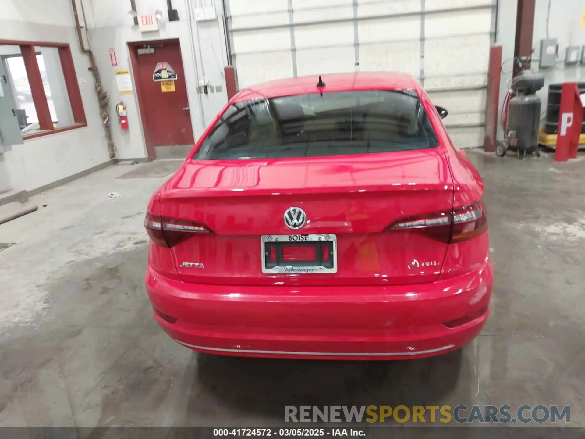 16 Photograph of a damaged car 3VWE57BU8KM104216 VOLKSWAGEN JETTA 2019