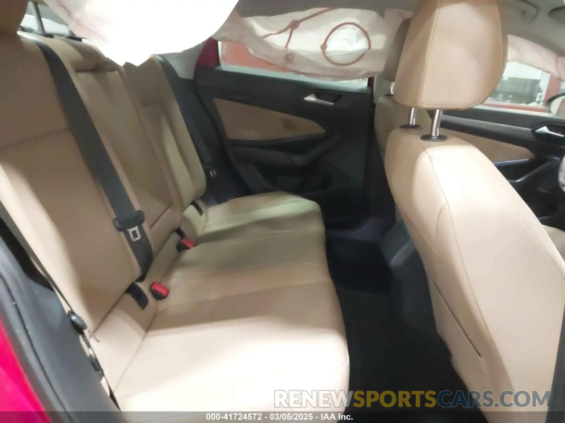8 Photograph of a damaged car 3VWE57BU8KM104216 VOLKSWAGEN JETTA 2019