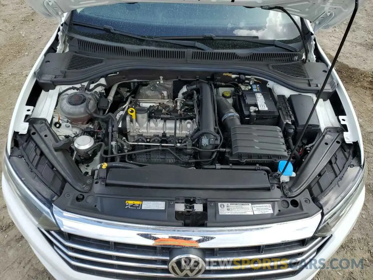 13 Photograph of a damaged car 3VWE57BU8KM165744 VOLKSWAGEN JETTA 2019