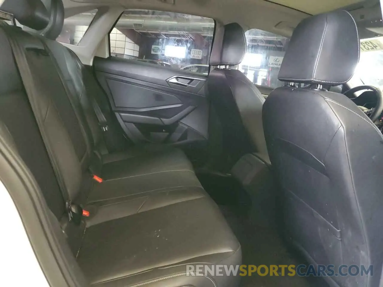 10 Photograph of a damaged car 3VWE57BU9KM038534 VOLKSWAGEN JETTA 2019