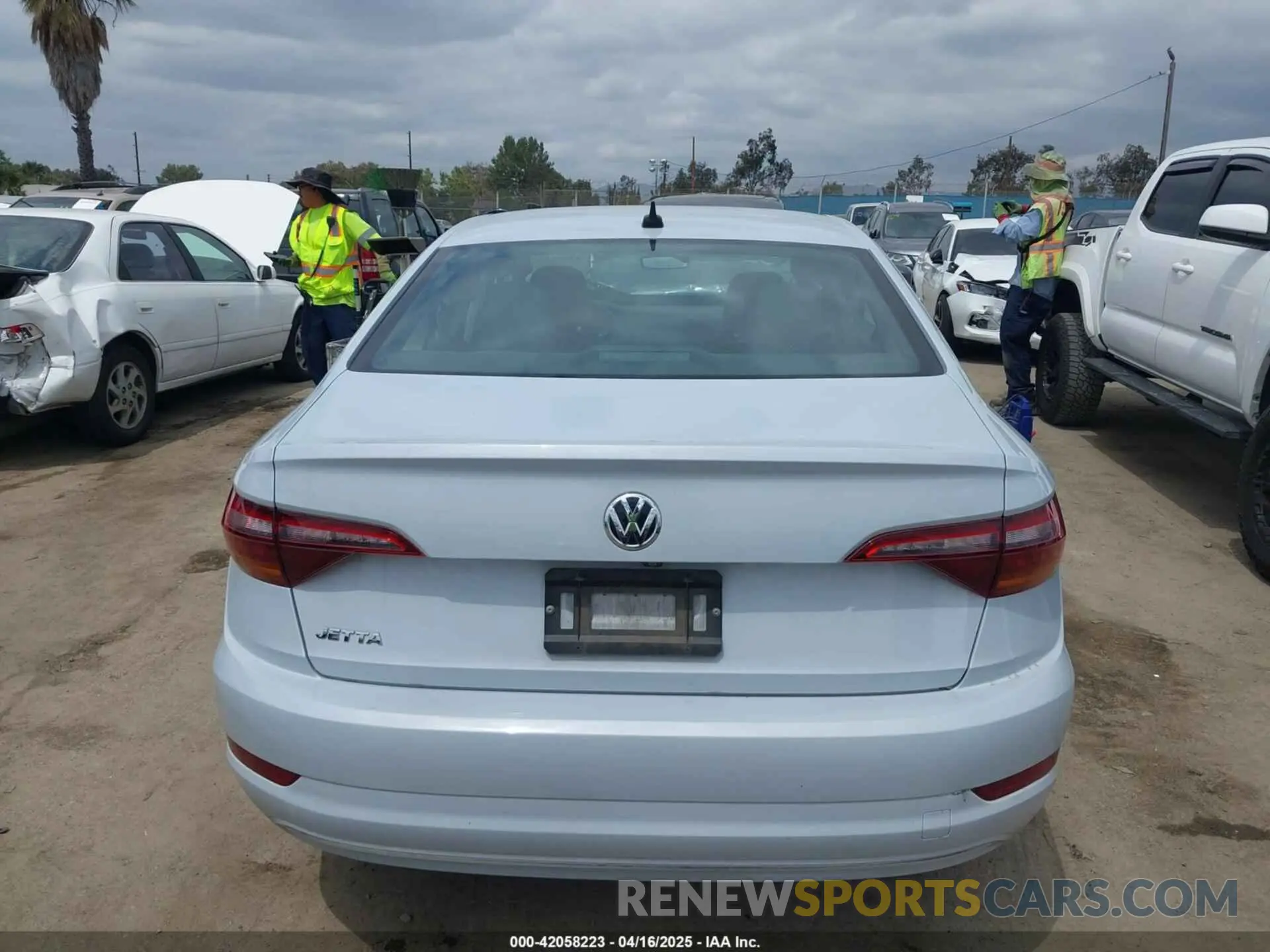 16 Photograph of a damaged car 3VWE57BUXKM063071 VOLKSWAGEN JETTA 2019