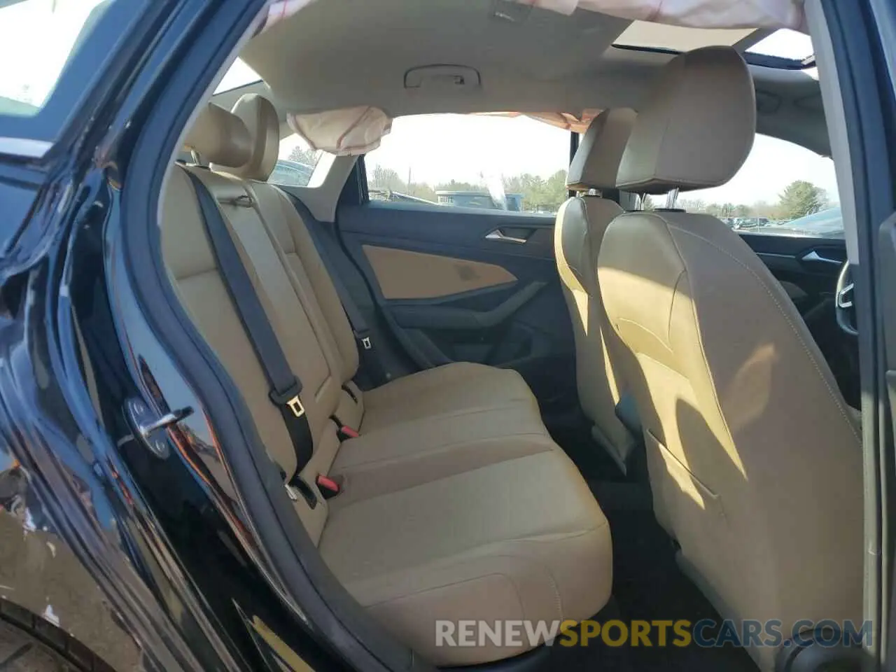 11 Photograph of a damaged car 3VWE57BUXKM070960 VOLKSWAGEN JETTA 2019