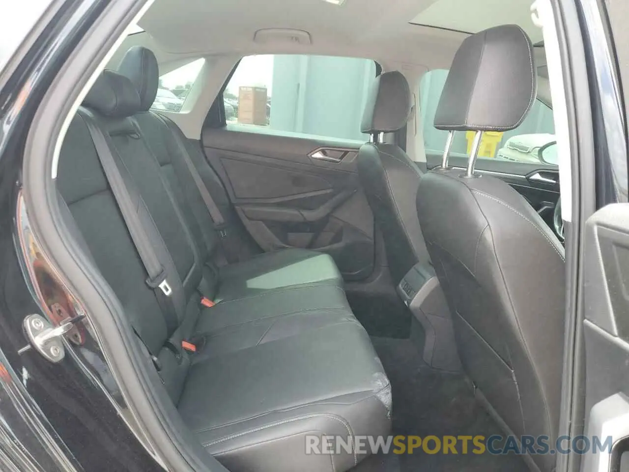 10 Photograph of a damaged car 3VWEB7BU8KM217902 VOLKSWAGEN JETTA 2019
