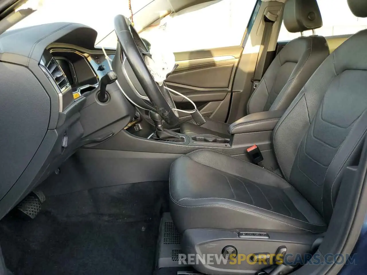 7 Photograph of a damaged car 3VWG57BU2KM174450 VOLKSWAGEN JETTA 2019