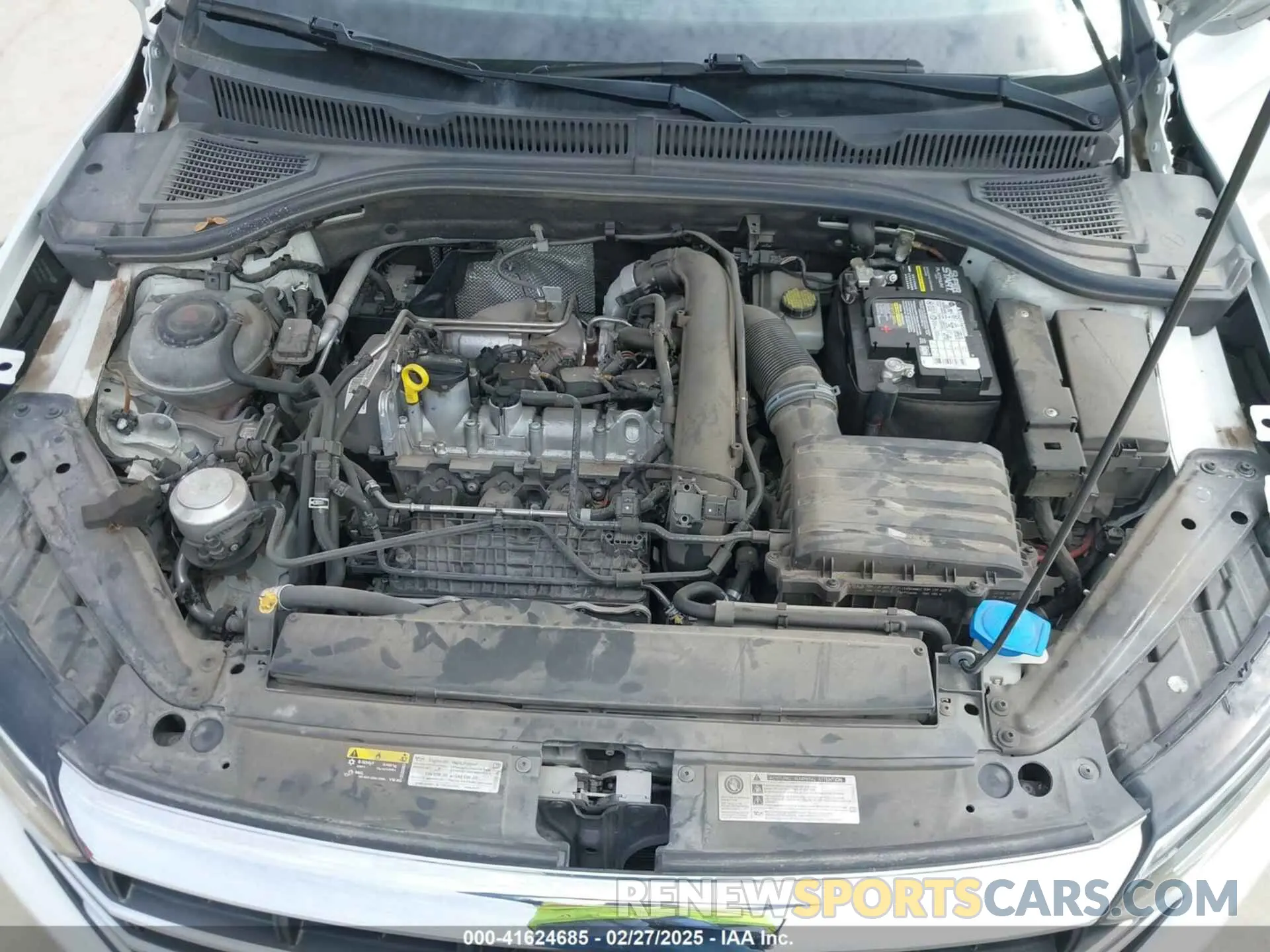 10 Photograph of a damaged car 3VWG57BU6KM112372 VOLKSWAGEN JETTA 2019