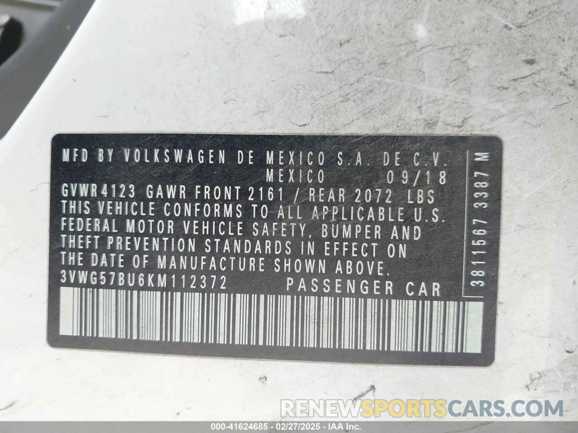 9 Photograph of a damaged car 3VWG57BU6KM112372 VOLKSWAGEN JETTA 2019