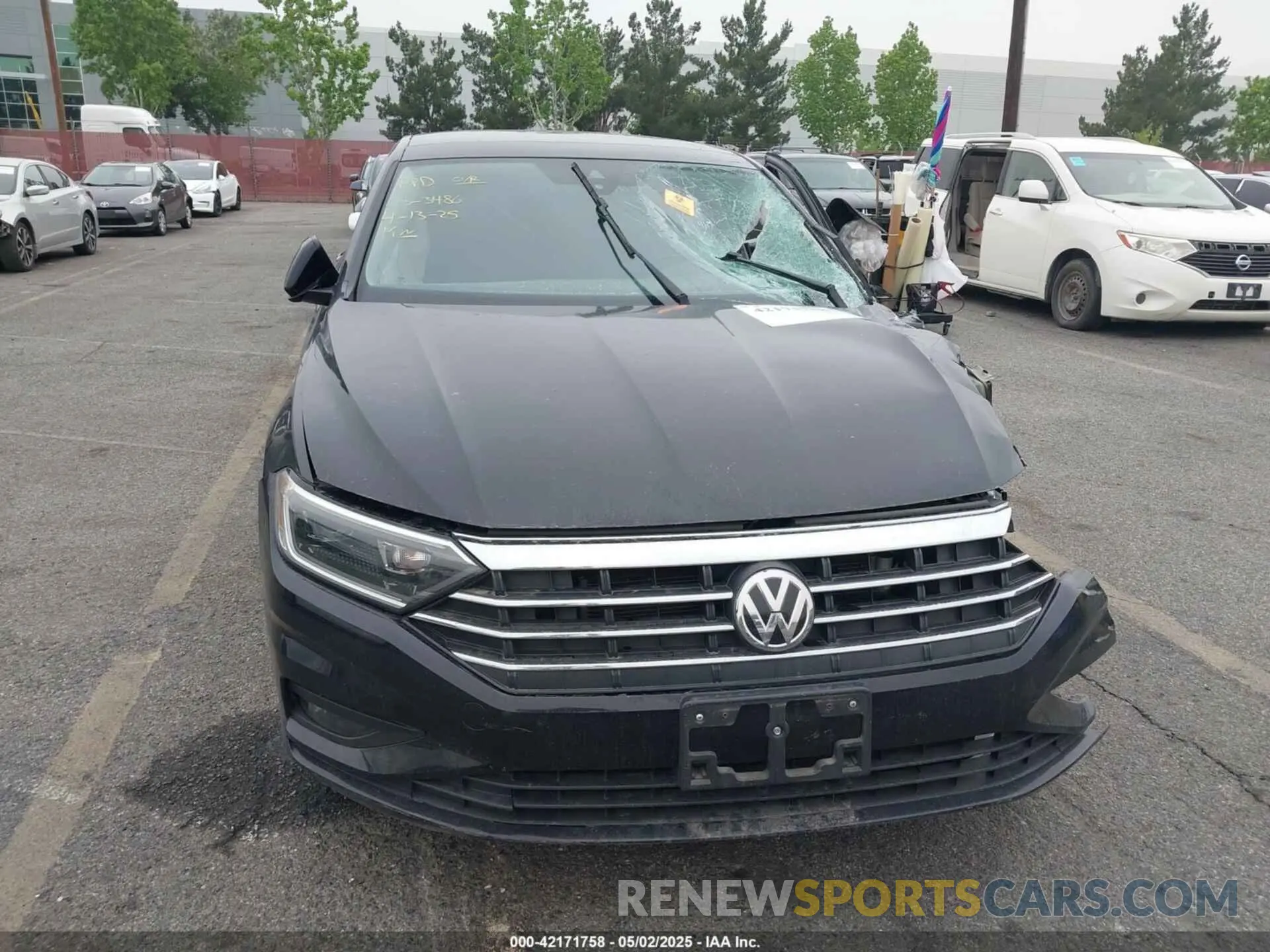 12 Photograph of a damaged car 3VWG57BU8KM087653 VOLKSWAGEN JETTA 2019