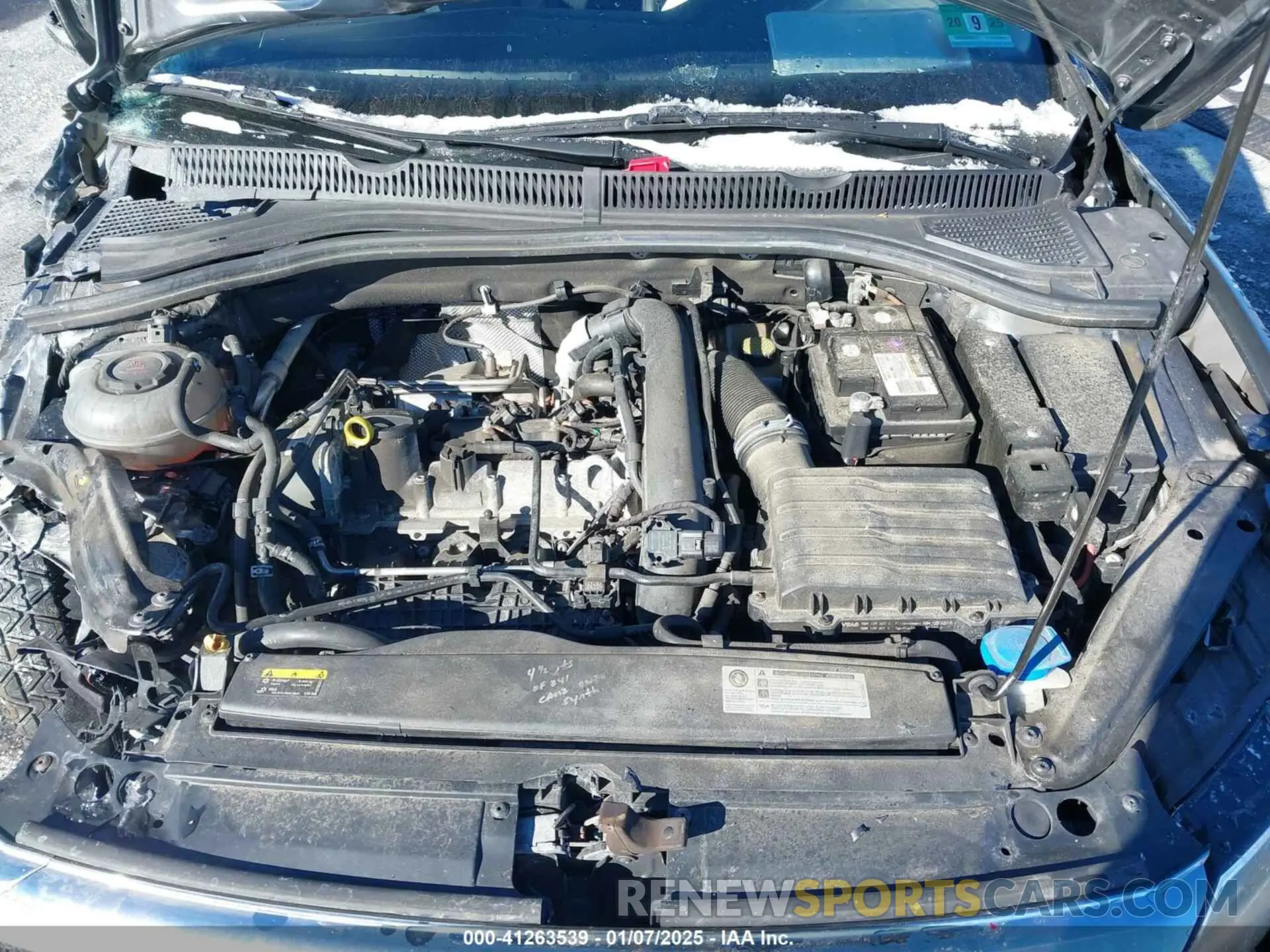 10 Photograph of a damaged car 3VWG57BU9KM068495 VOLKSWAGEN JETTA 2019