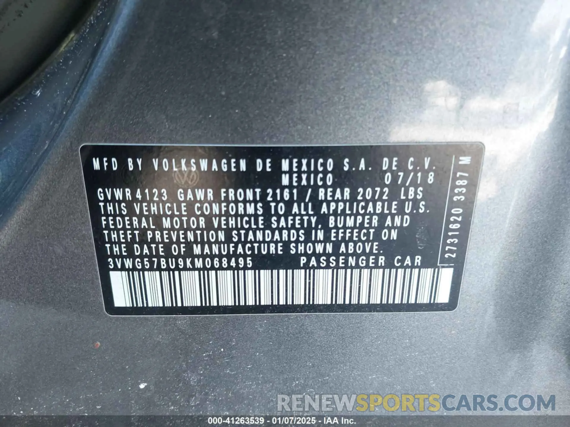 9 Photograph of a damaged car 3VWG57BU9KM068495 VOLKSWAGEN JETTA 2019
