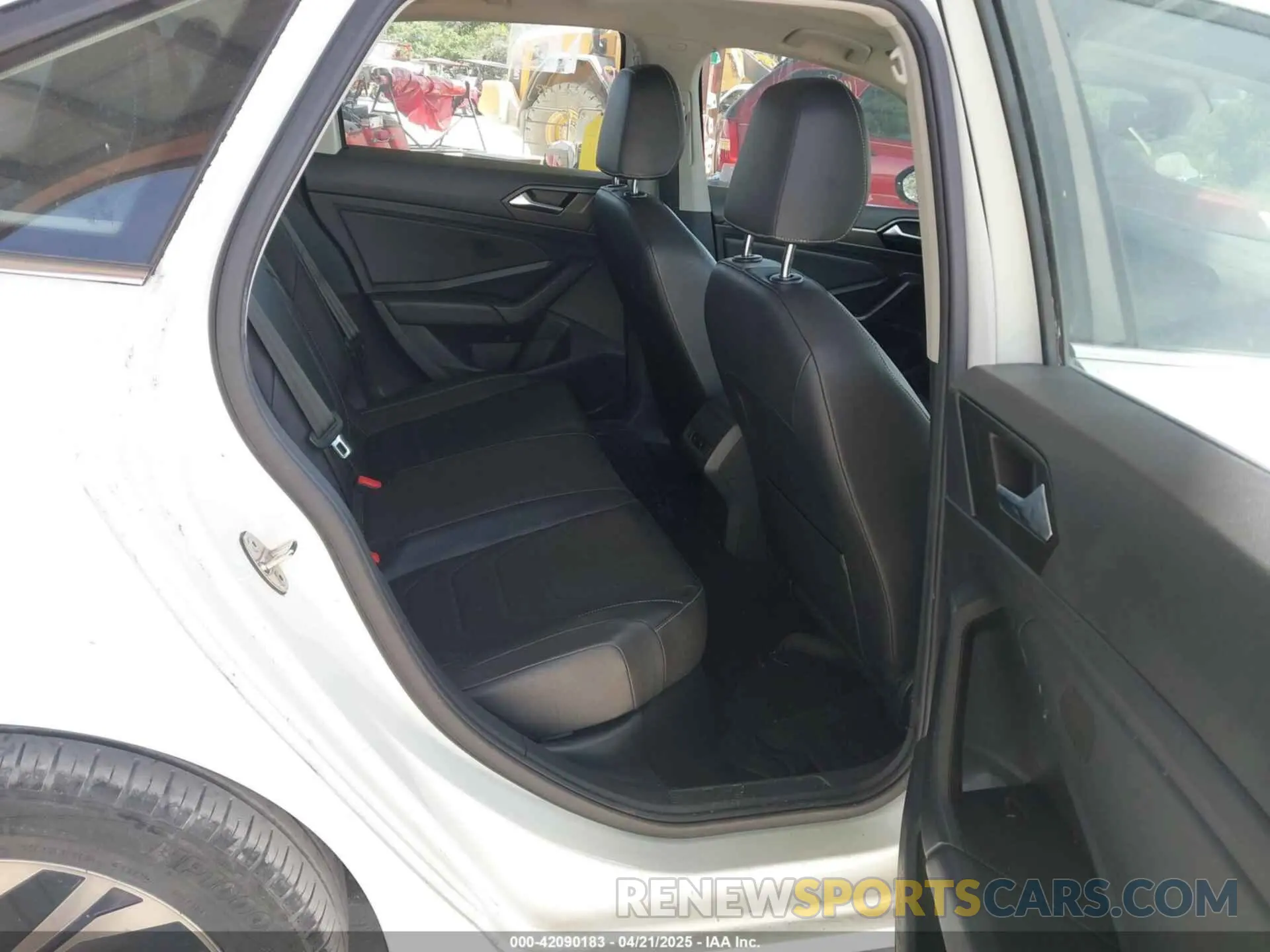 8 Photograph of a damaged car 3VWGB7BU6KM168451 VOLKSWAGEN JETTA 2019