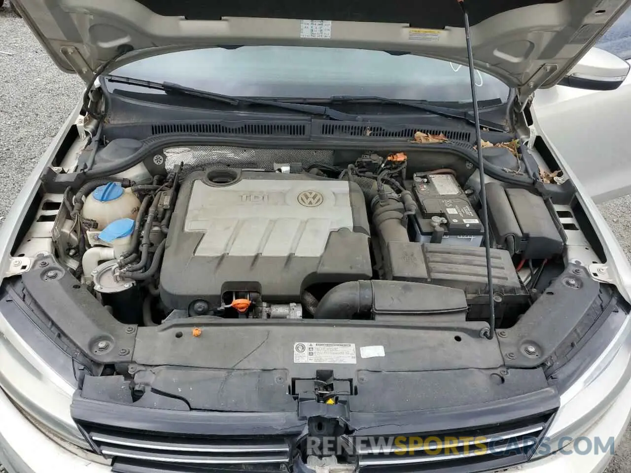 11 Photograph of a damaged car 3VWLL7AJ4BM098502 VOLKSWAGEN JETTA 2019