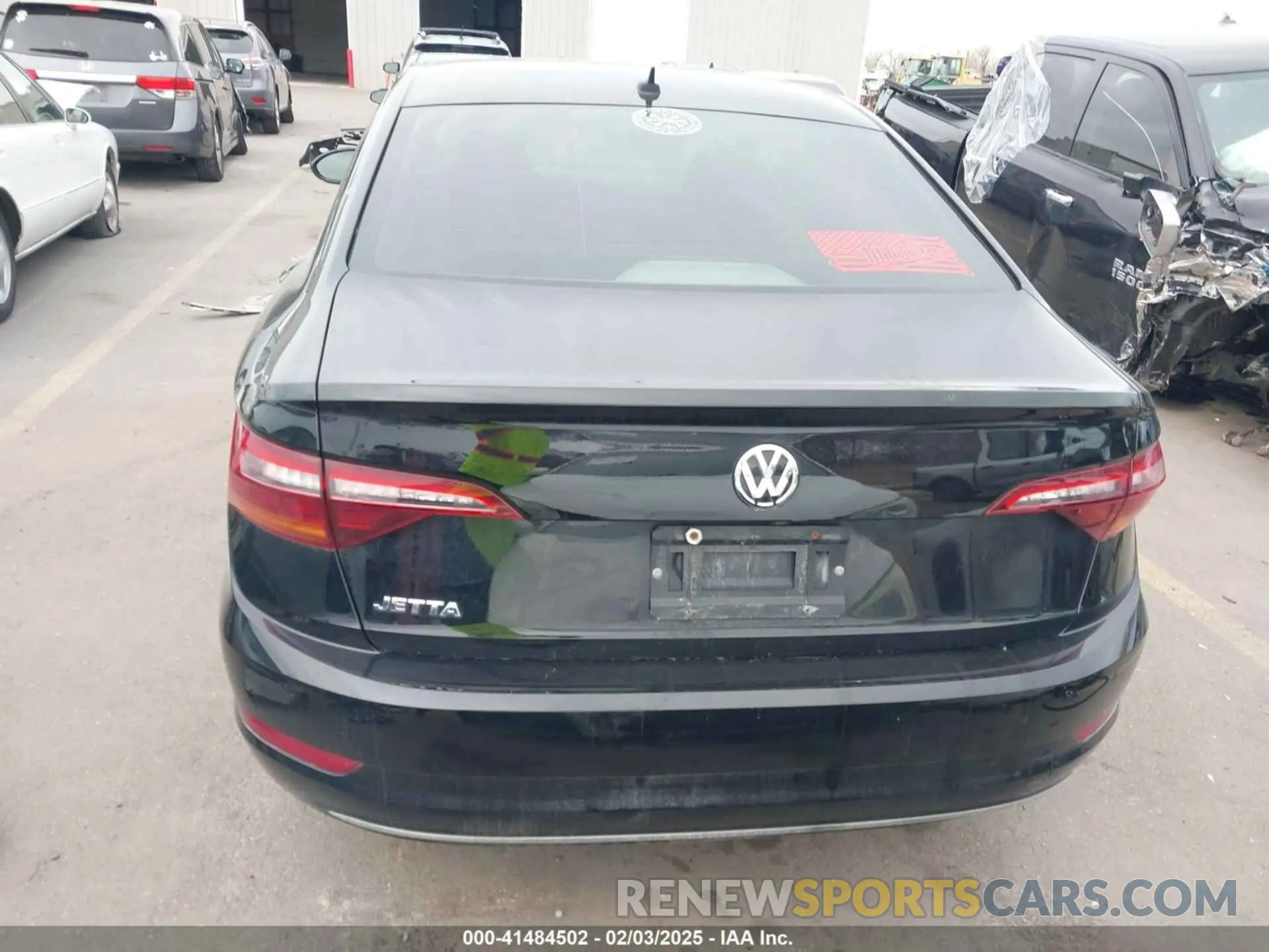 17 Photograph of a damaged car 3VWN57BU1KM018794 VOLKSWAGEN JETTA 2019