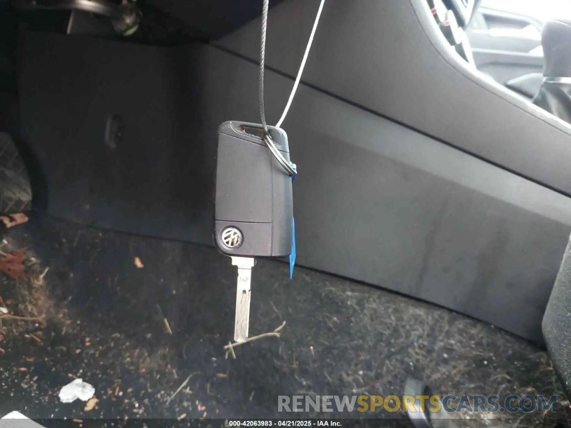 11 Photograph of a damaged car 3VWN57BU1KM050449 VOLKSWAGEN JETTA 2019