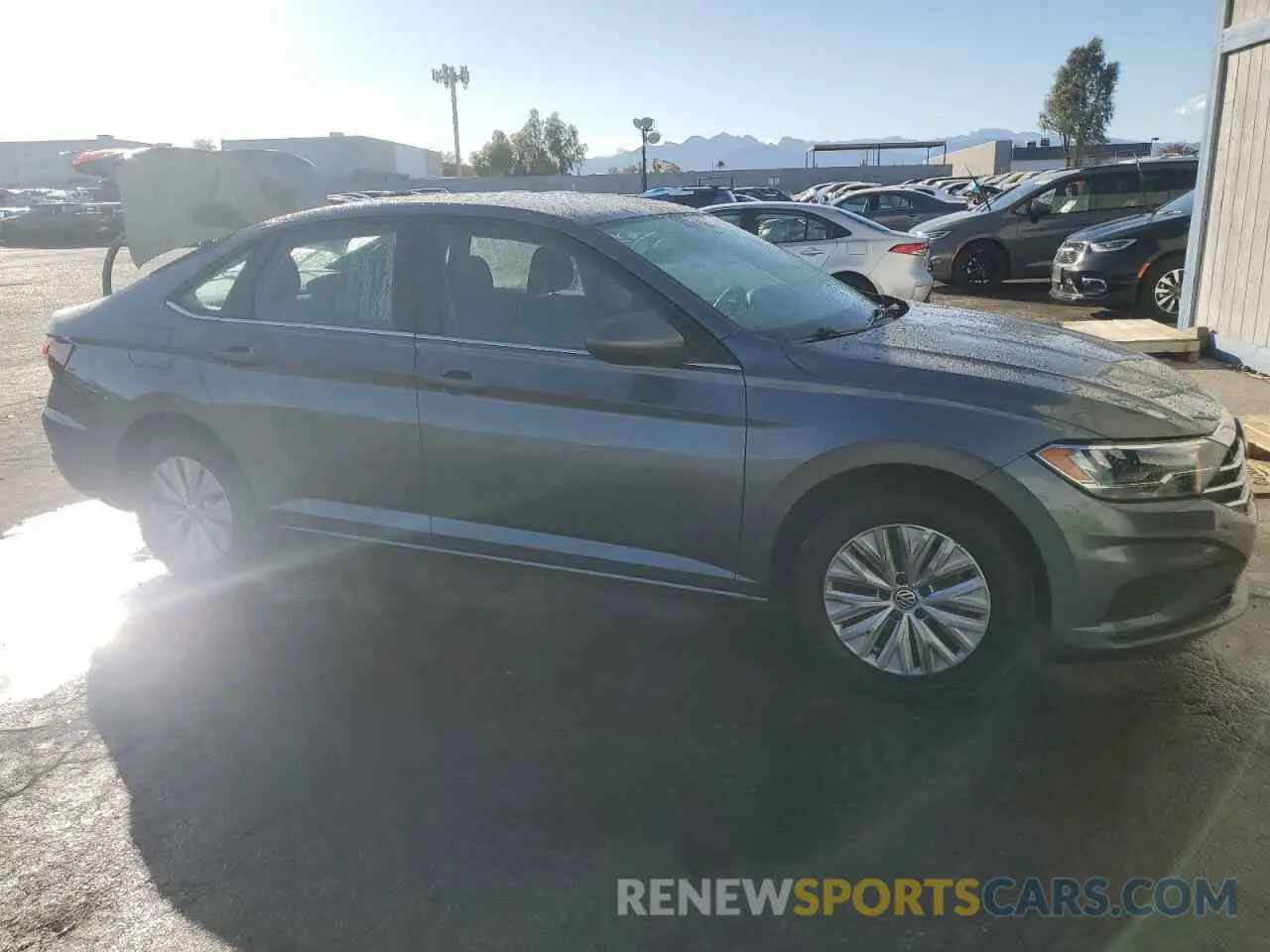4 Photograph of a damaged car 3VWN57BU3KM162525 VOLKSWAGEN JETTA 2019