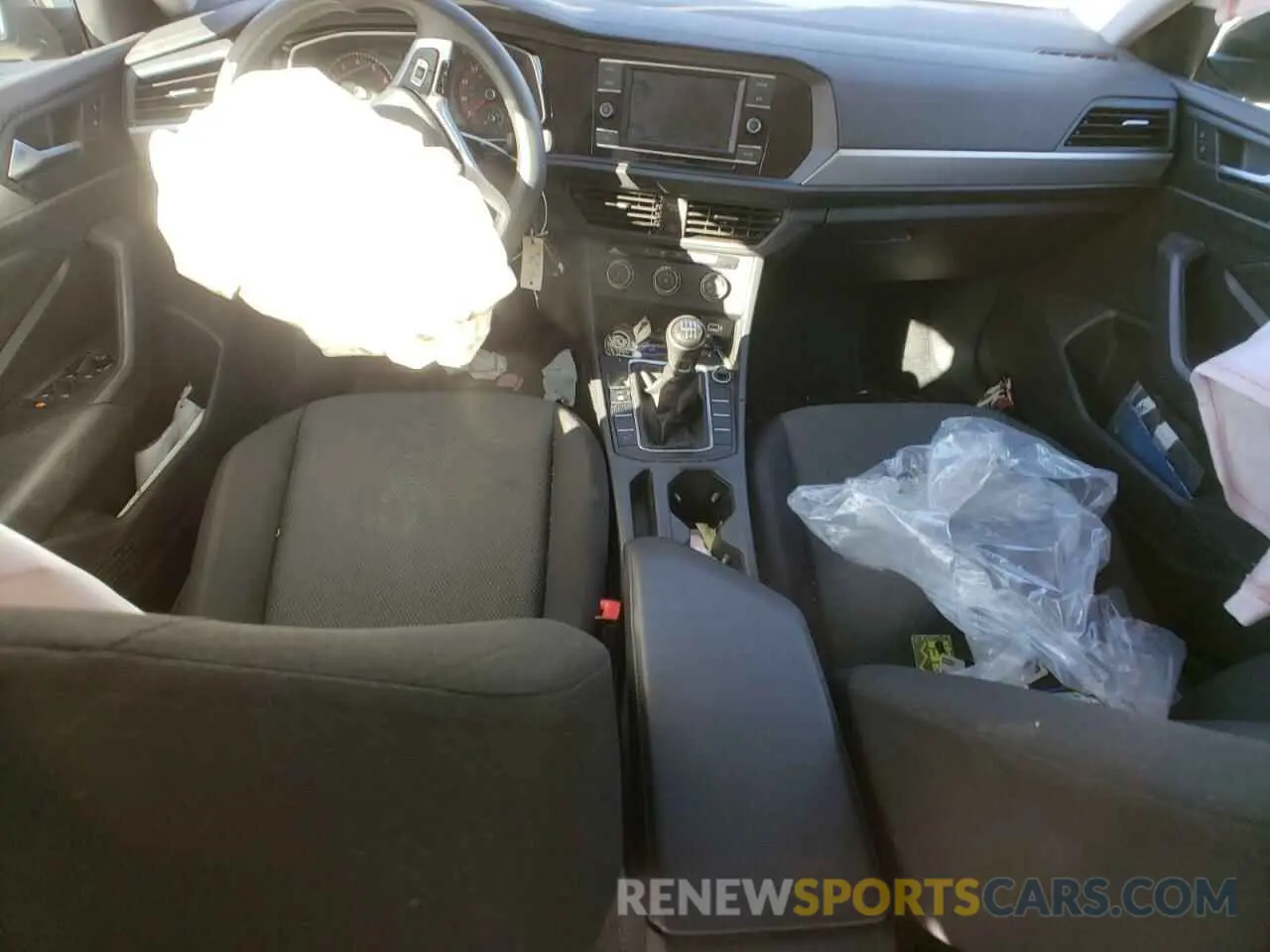 8 Photograph of a damaged car 3VWN57BU4KM046542 VOLKSWAGEN JETTA 2019