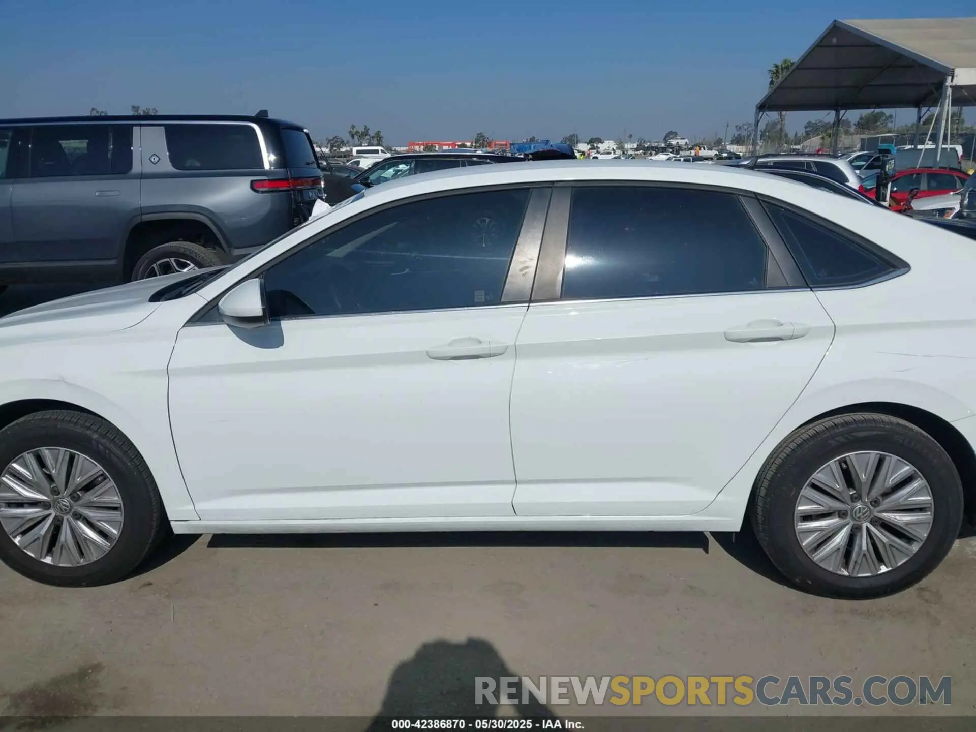 14 Photograph of a damaged car 3VWN57BU4KM177874 VOLKSWAGEN JETTA 2019