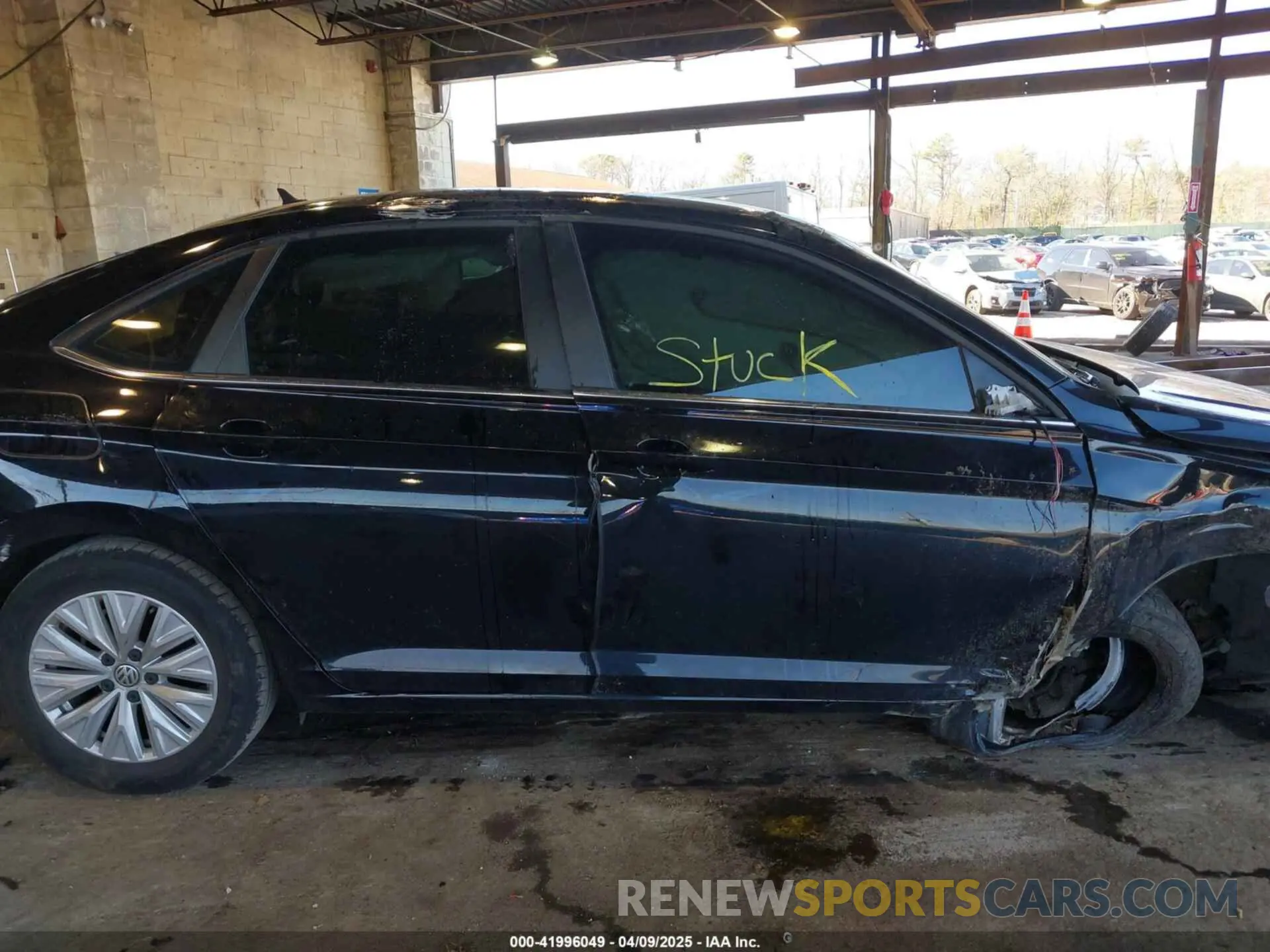 14 Photograph of a damaged car 3VWN57BU6KM097833 VOLKSWAGEN JETTA 2019