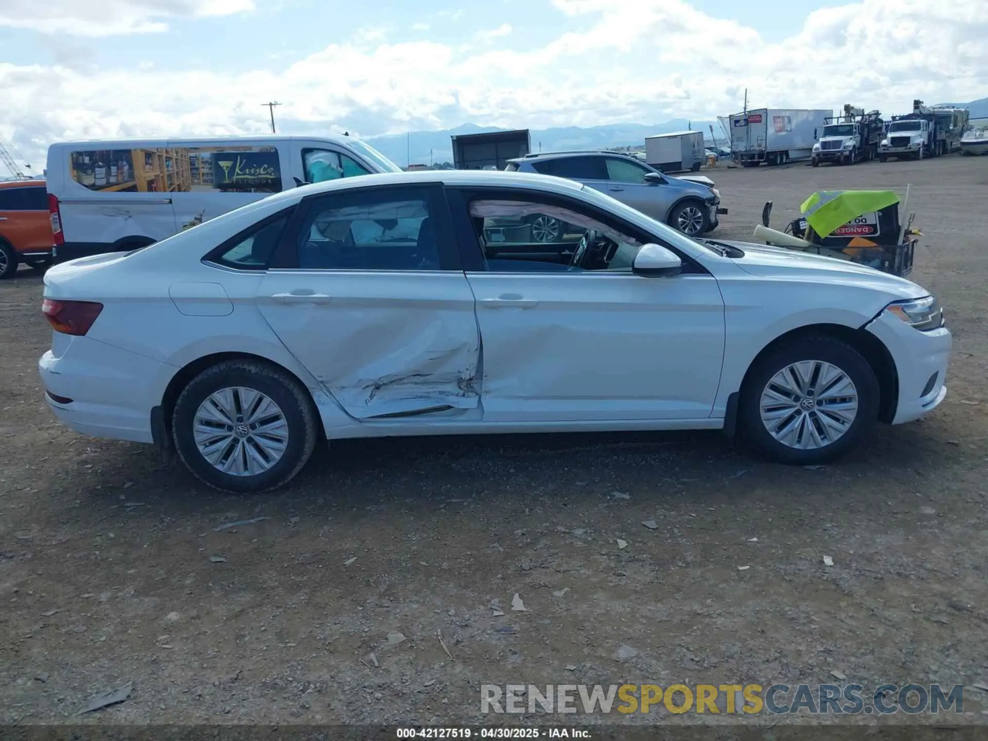 13 Photograph of a damaged car 3VWN57BU6KM238724 VOLKSWAGEN JETTA 2019