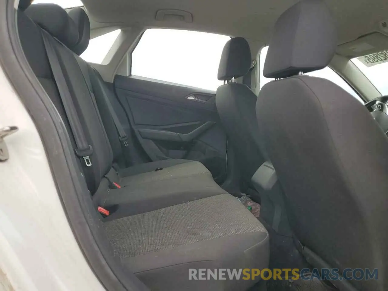 10 Photograph of a damaged car 3VWN57BU8KM110856 VOLKSWAGEN JETTA 2019
