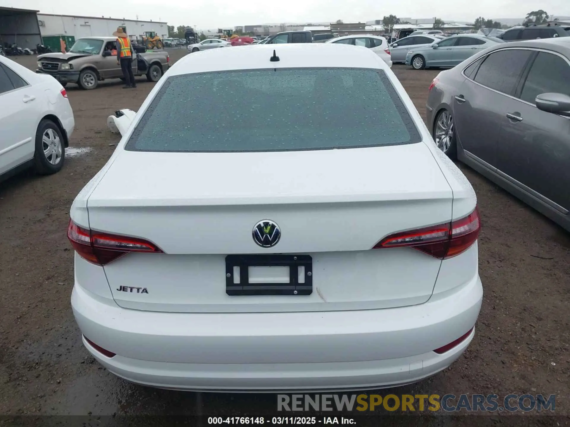 16 Photograph of a damaged car 3VWN57BU9KM099365 VOLKSWAGEN JETTA 2019
