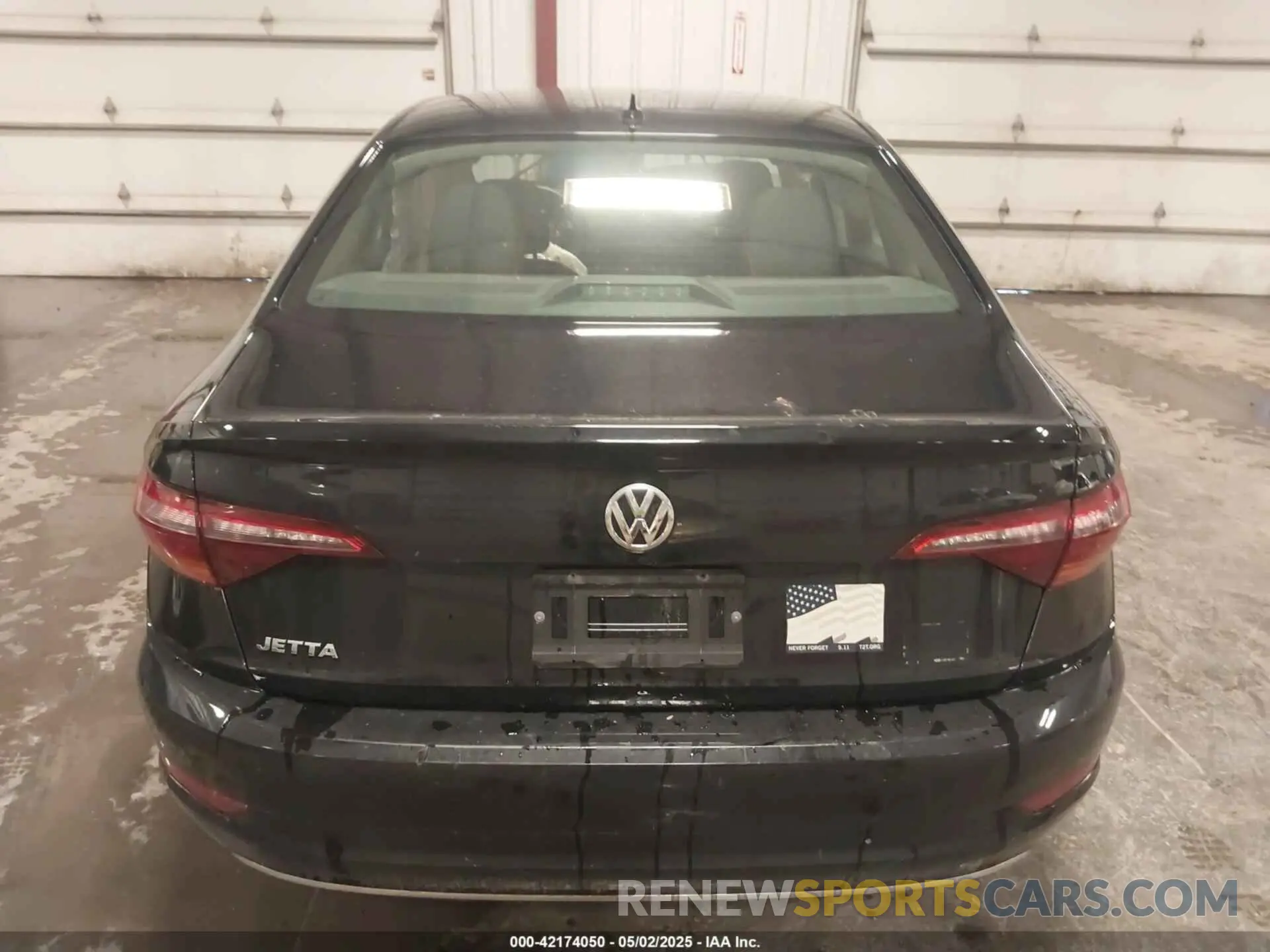 16 Photograph of a damaged car 3VWN57BU9KM265948 VOLKSWAGEN JETTA 2019