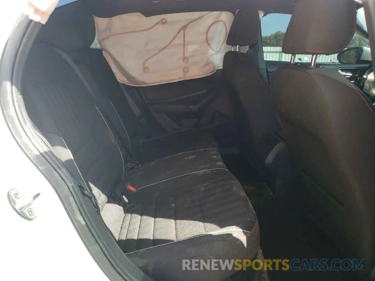 11 Photograph of a damaged car 3VW6T7BU1LM105221 VOLKSWAGEN JETTA 2020