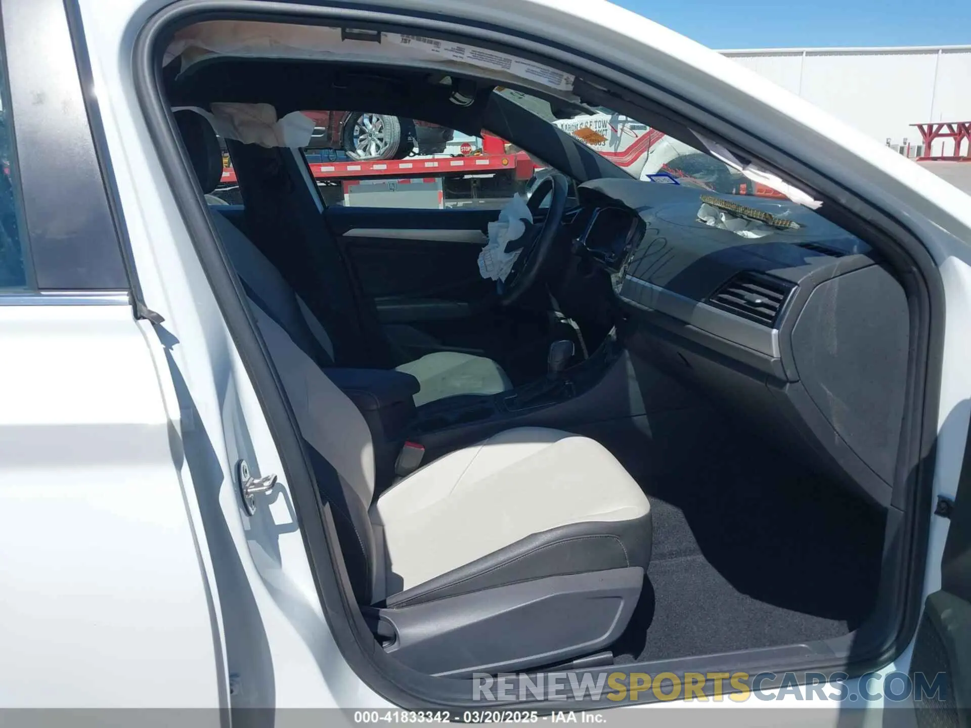 5 Photograph of a damaged car 3VWC57BU0LM085847 VOLKSWAGEN JETTA 2020