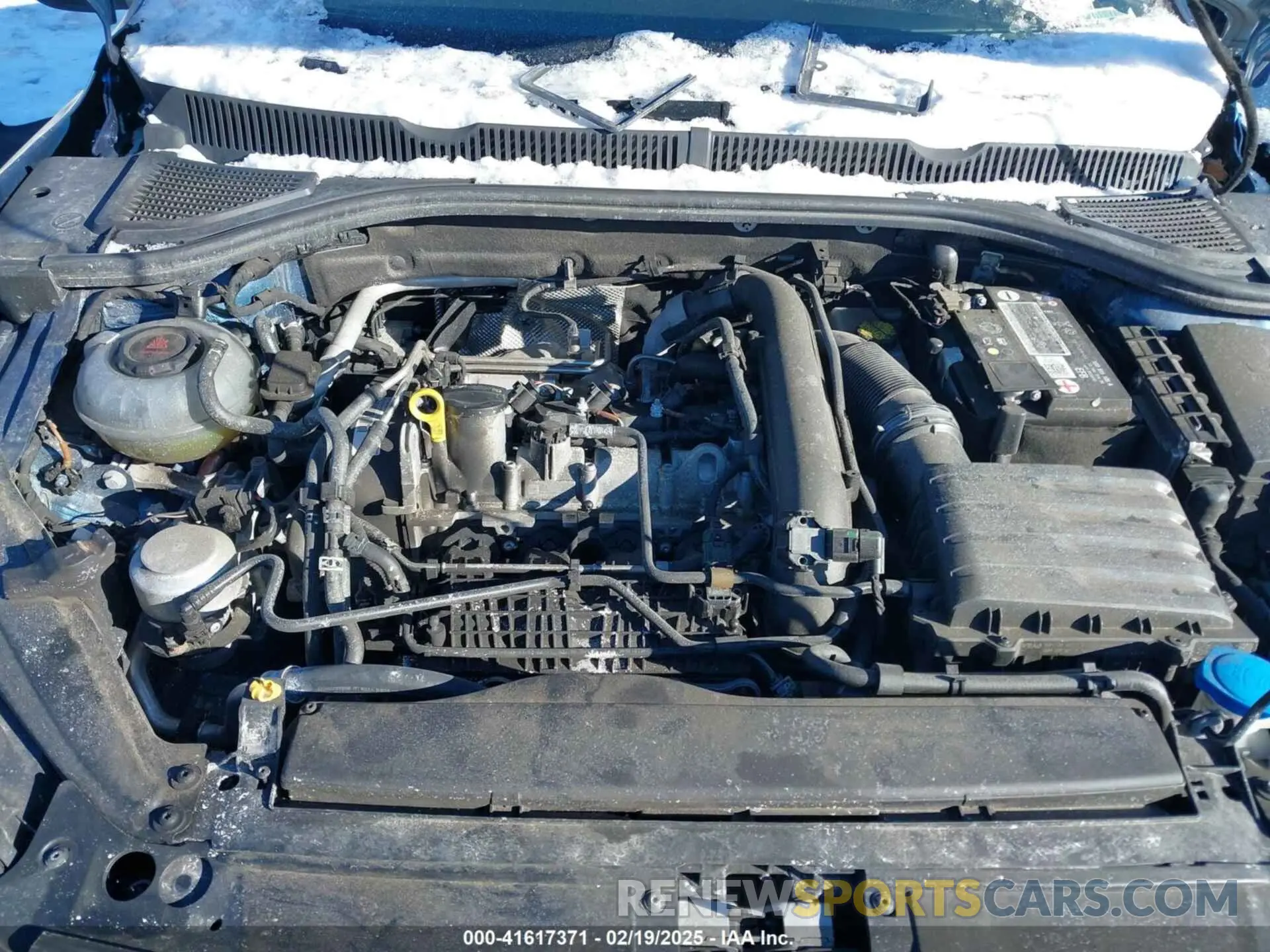 10 Photograph of a damaged car 3VWC57BU0LM090689 VOLKSWAGEN JETTA 2020