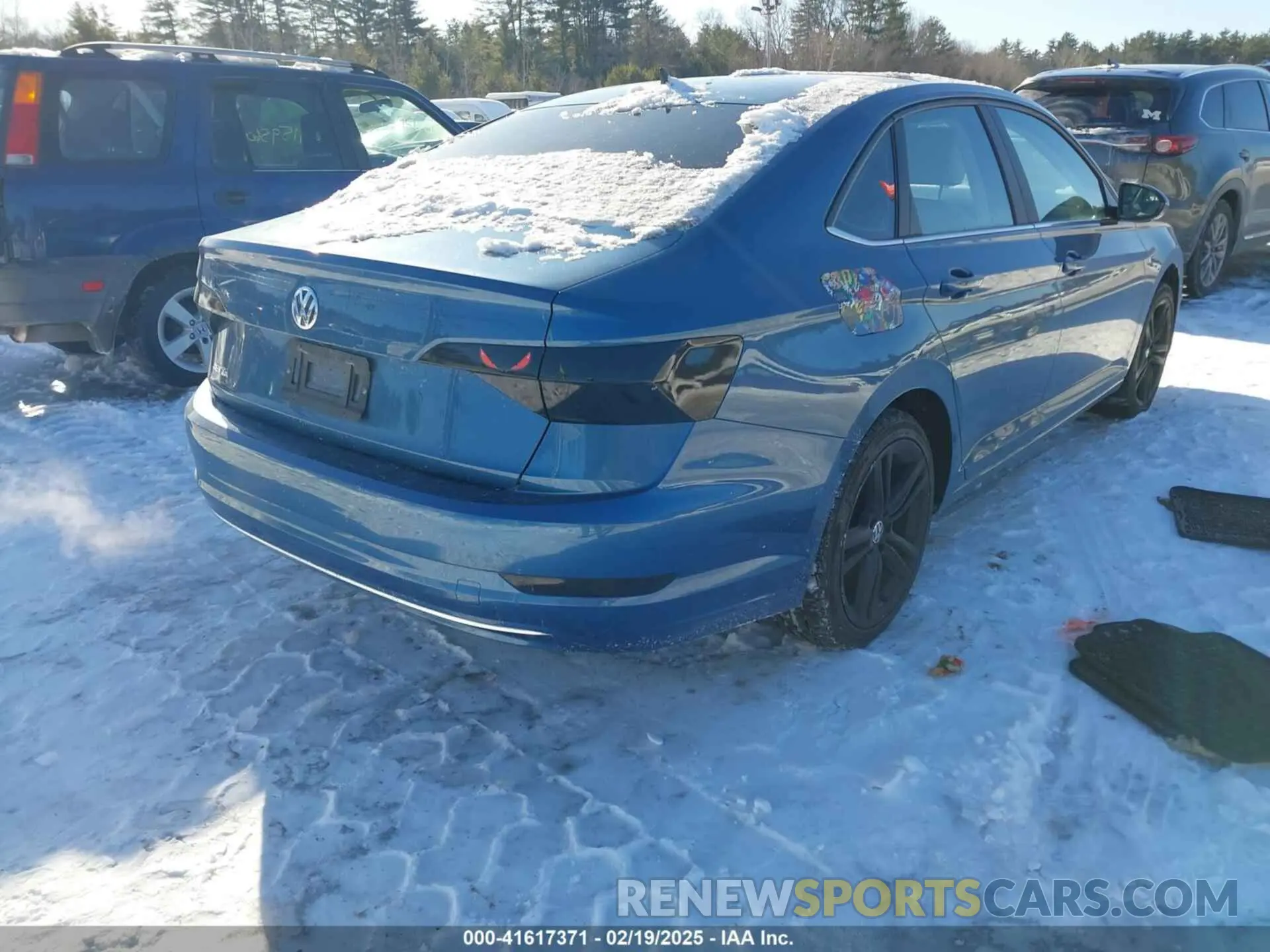 4 Photograph of a damaged car 3VWC57BU0LM090689 VOLKSWAGEN JETTA 2020
