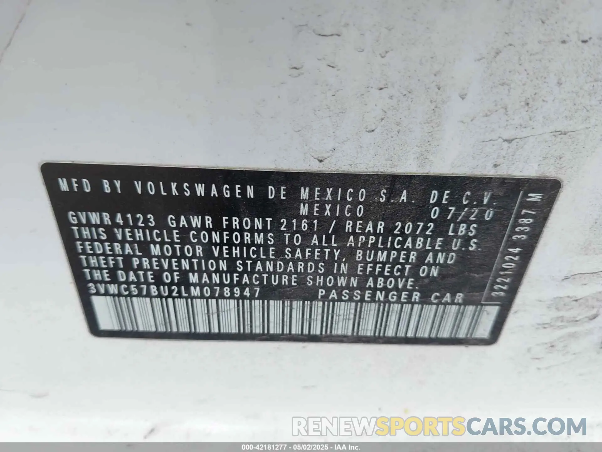 9 Photograph of a damaged car 3VWC57BU2LM078947 VOLKSWAGEN JETTA 2020