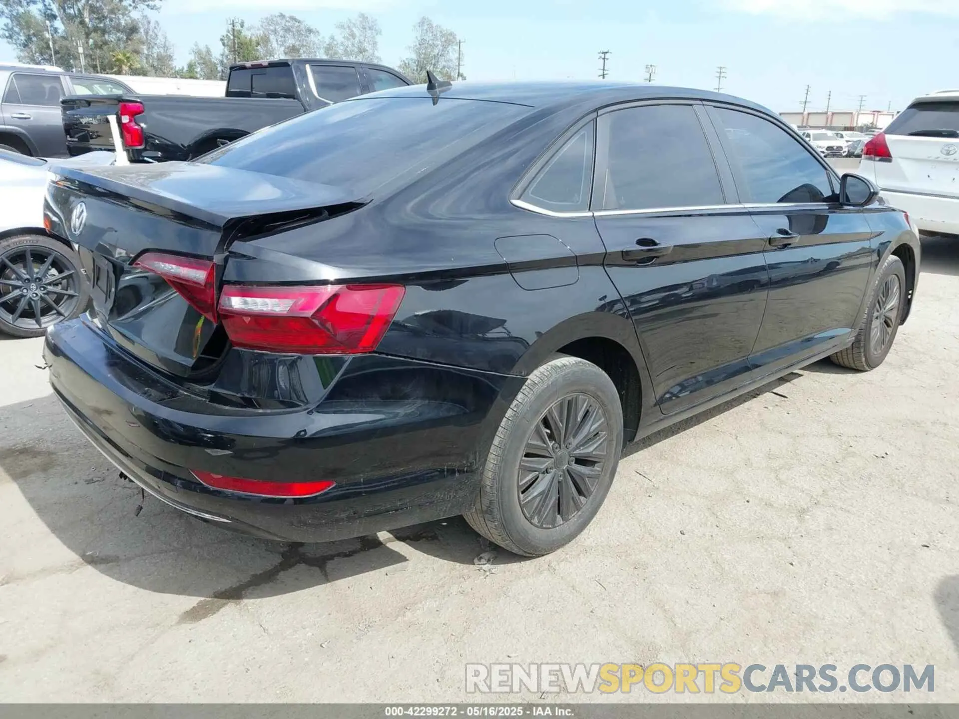 4 Photograph of a damaged car 3VWC57BU2LM086319 VOLKSWAGEN JETTA 2020
