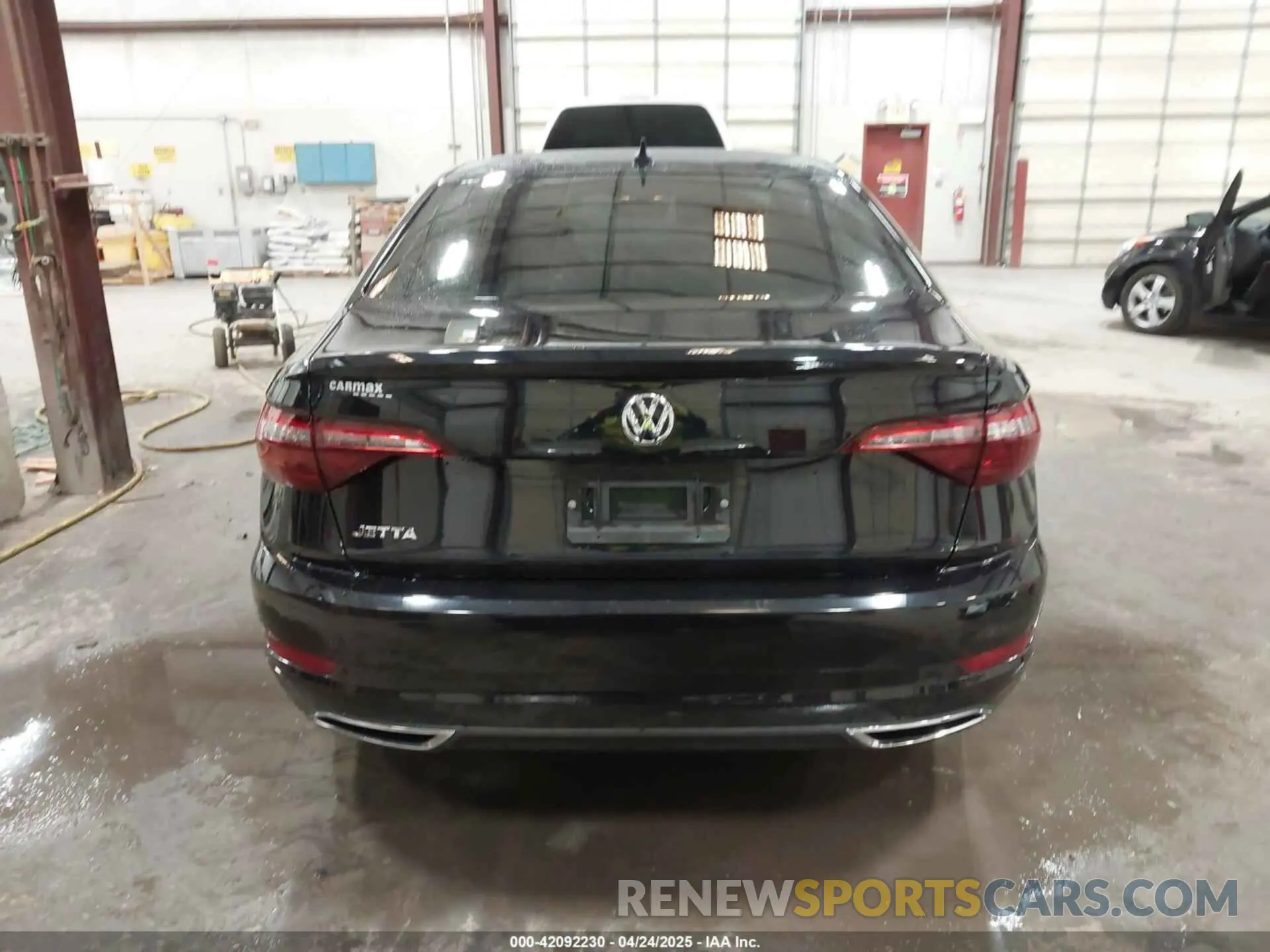 17 Photograph of a damaged car 3VWC57BU3LM087754 VOLKSWAGEN JETTA 2020
