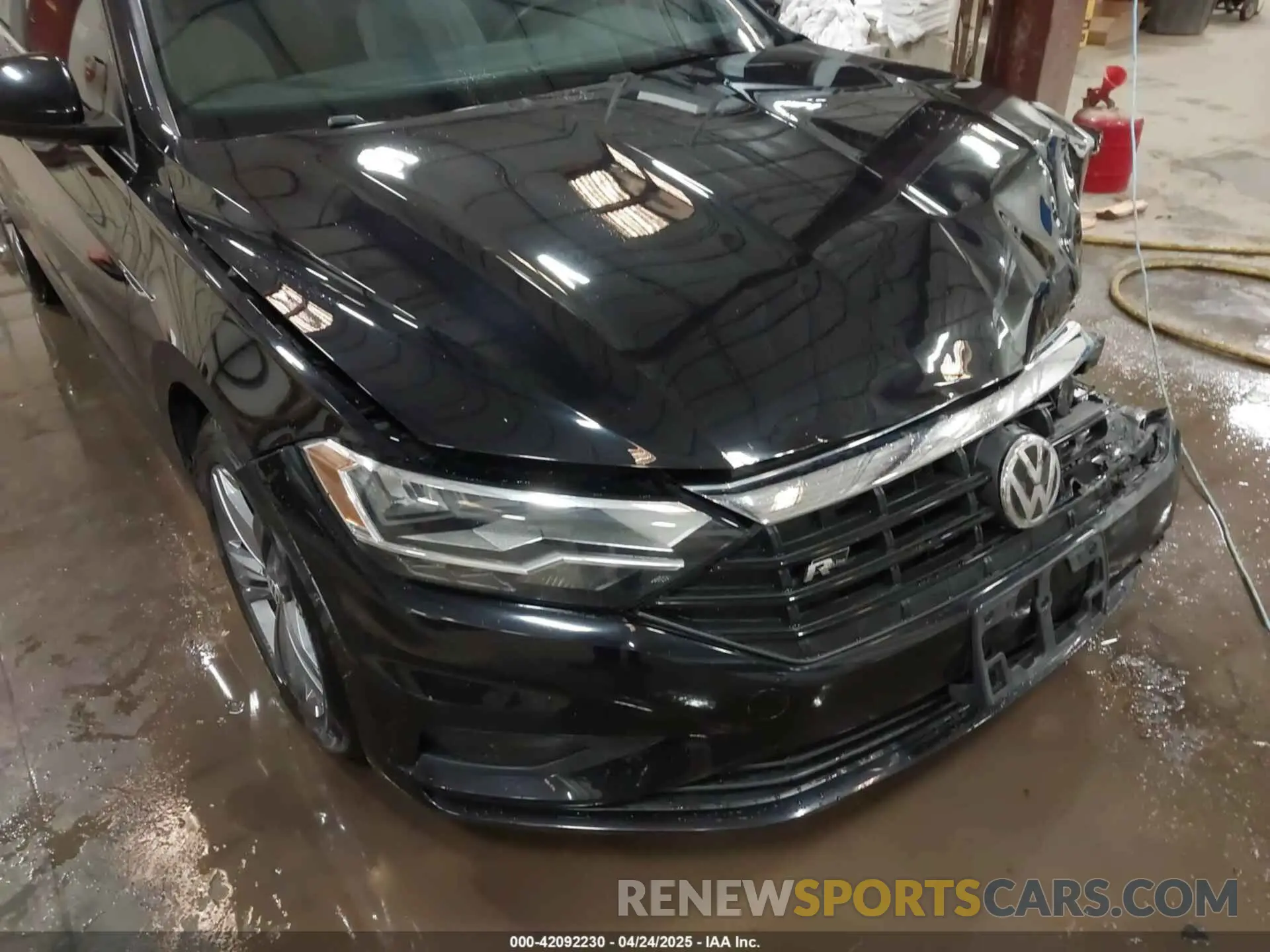 18 Photograph of a damaged car 3VWC57BU3LM087754 VOLKSWAGEN JETTA 2020