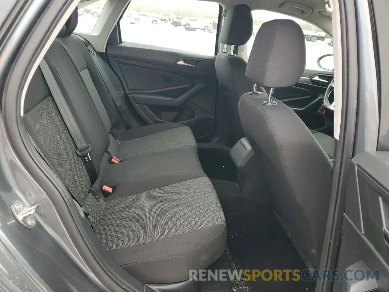 10 Photograph of a damaged car 3VWC57BU3LM103564 VOLKSWAGEN JETTA 2020