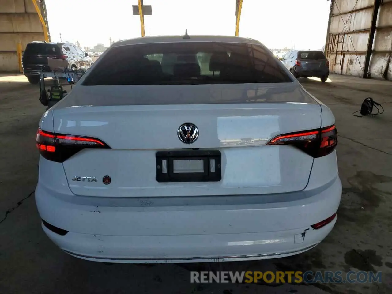6 Photograph of a damaged car 3VWC57BU4LM082272 VOLKSWAGEN JETTA 2020