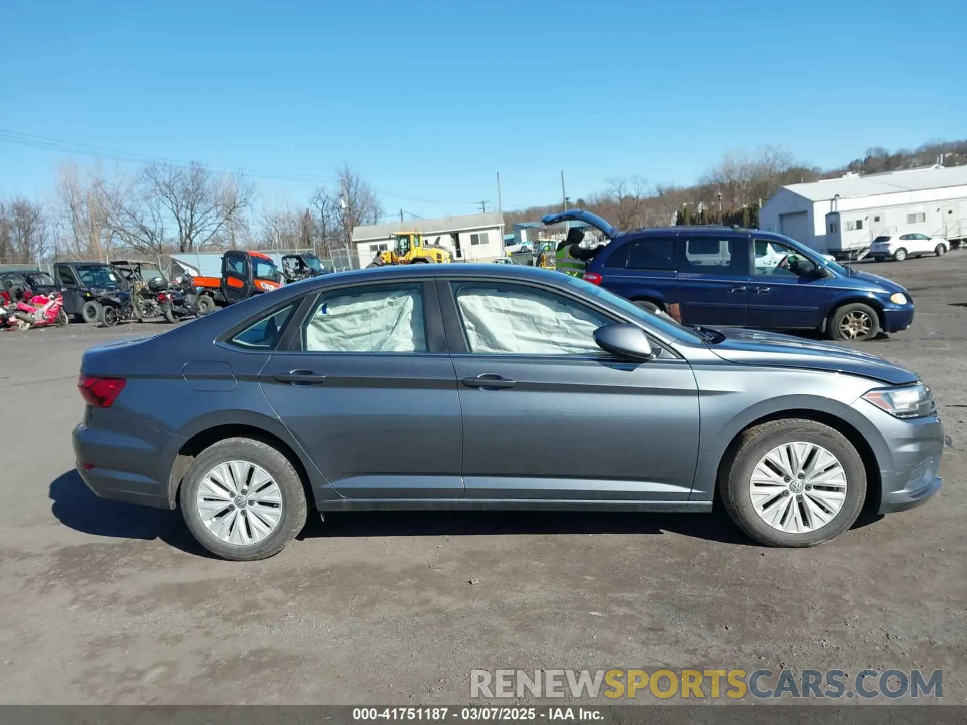 13 Photograph of a damaged car 3VWC57BU4LM091554 VOLKSWAGEN JETTA 2020