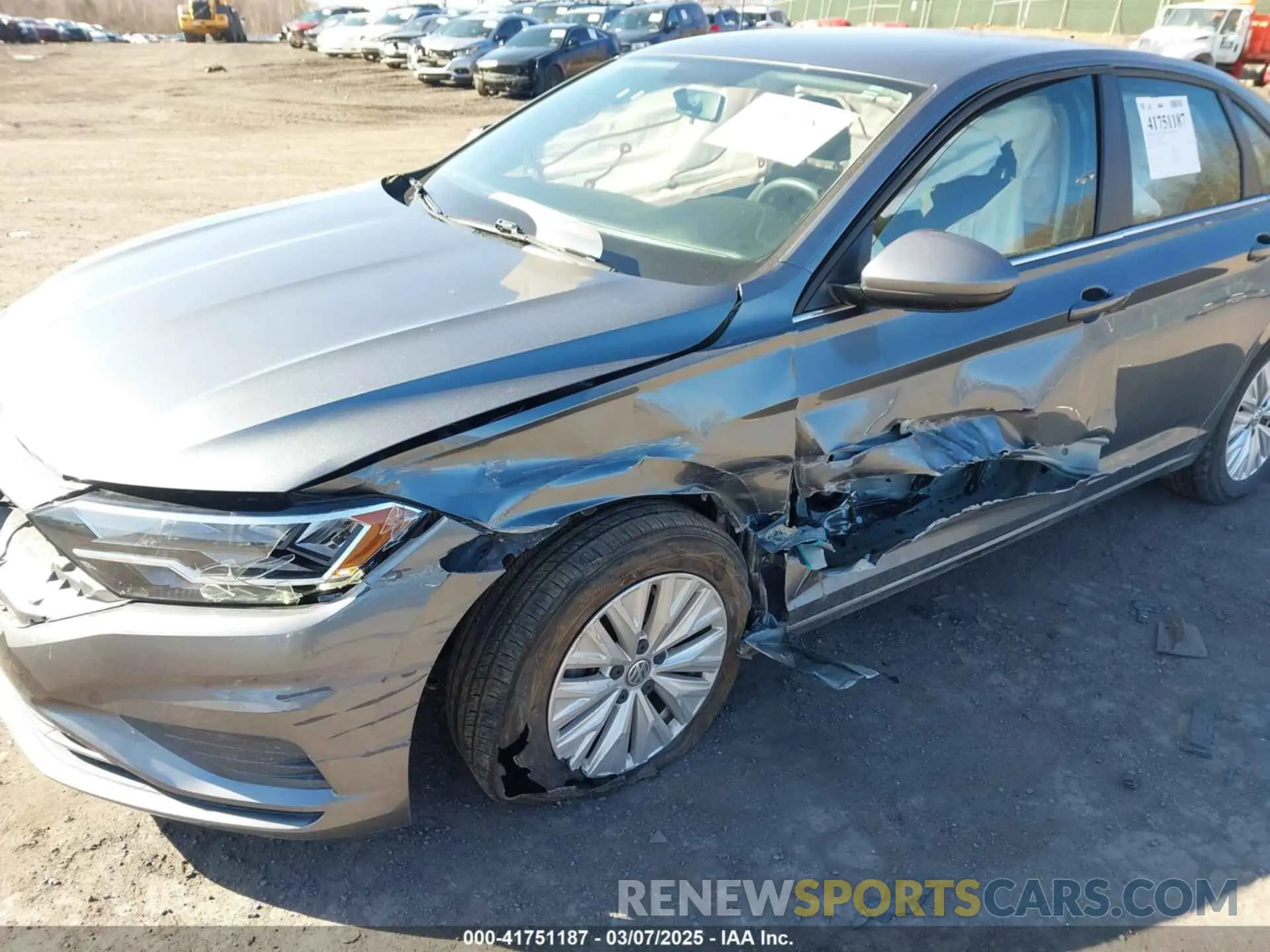6 Photograph of a damaged car 3VWC57BU4LM091554 VOLKSWAGEN JETTA 2020