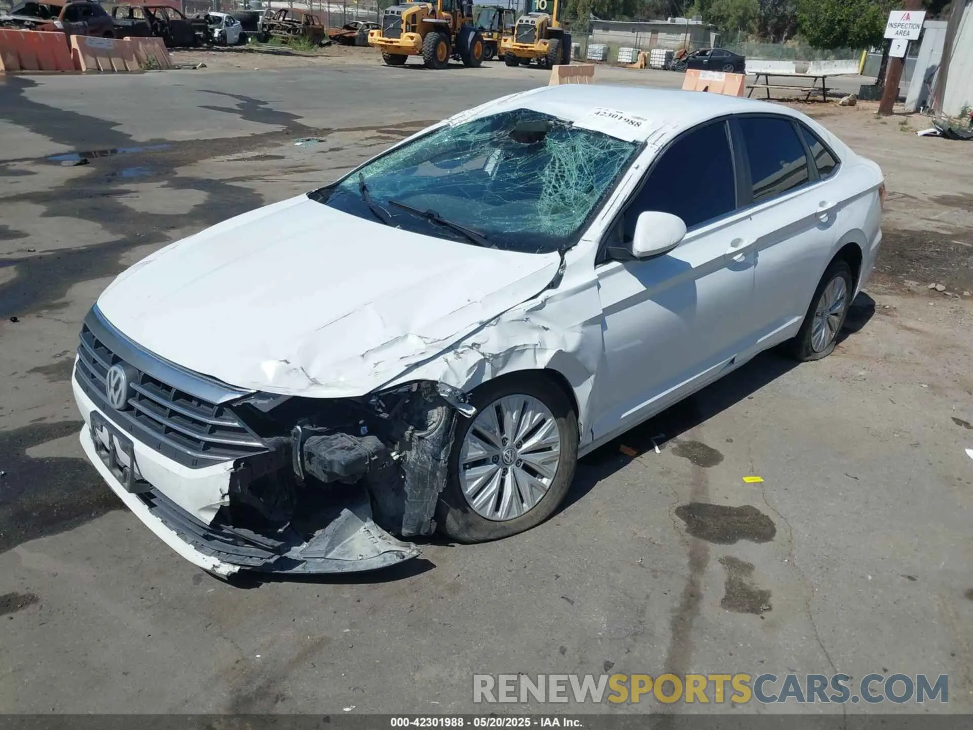 2 Photograph of a damaged car 3VWC57BU4LM102844 VOLKSWAGEN JETTA 2020