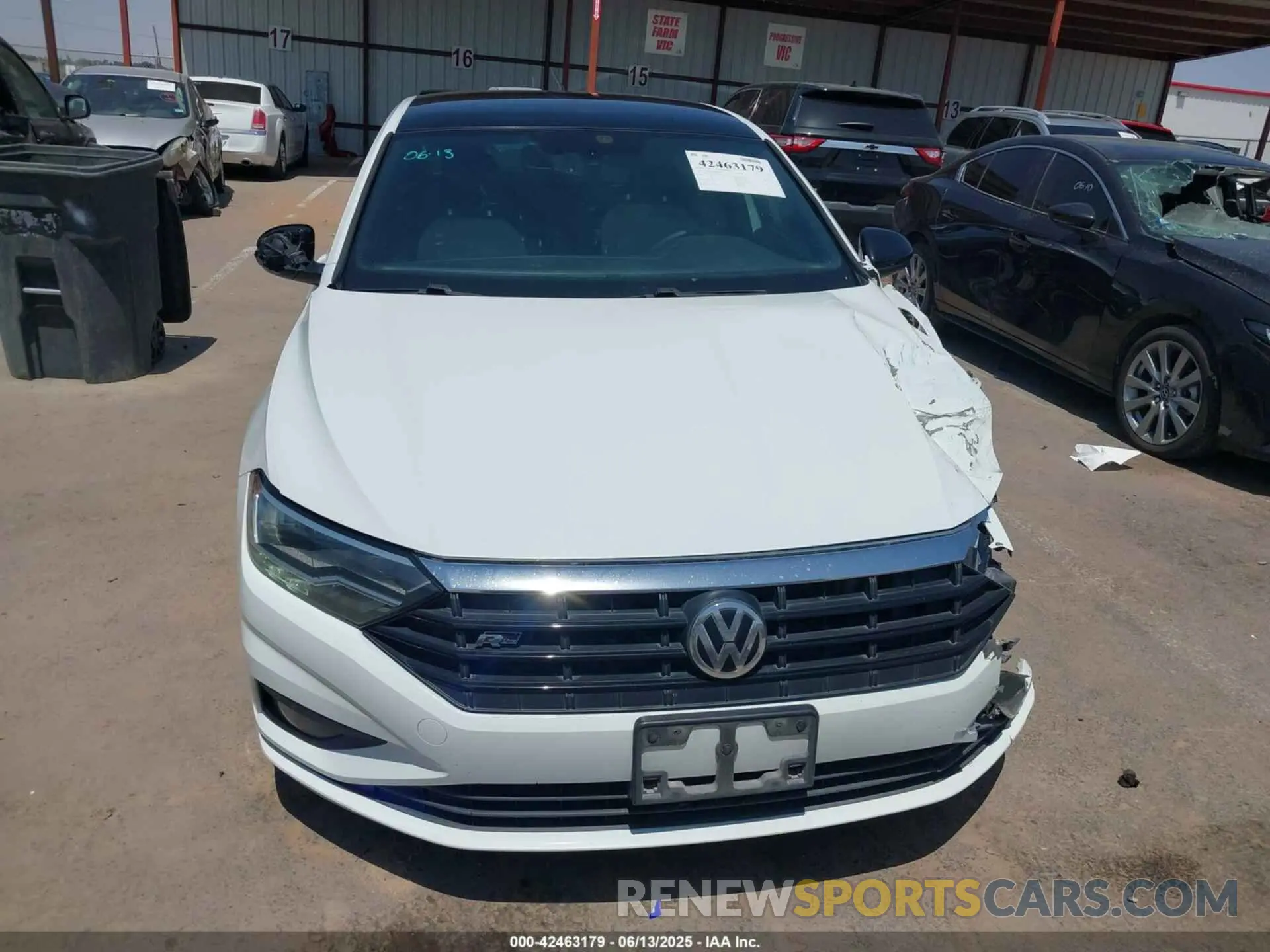 12 Photograph of a damaged car 3VWC57BU5LM088839 VOLKSWAGEN JETTA 2020