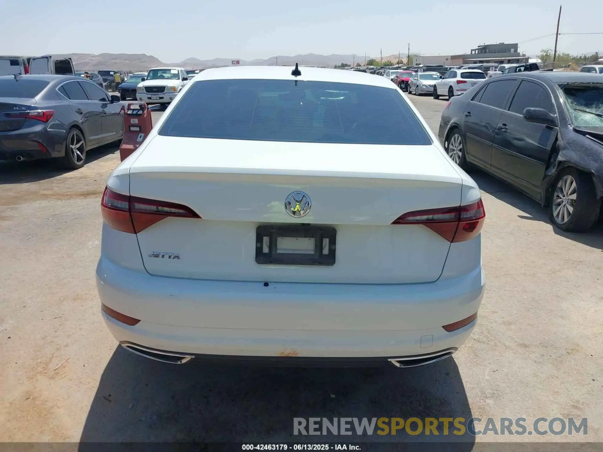 16 Photograph of a damaged car 3VWC57BU5LM088839 VOLKSWAGEN JETTA 2020