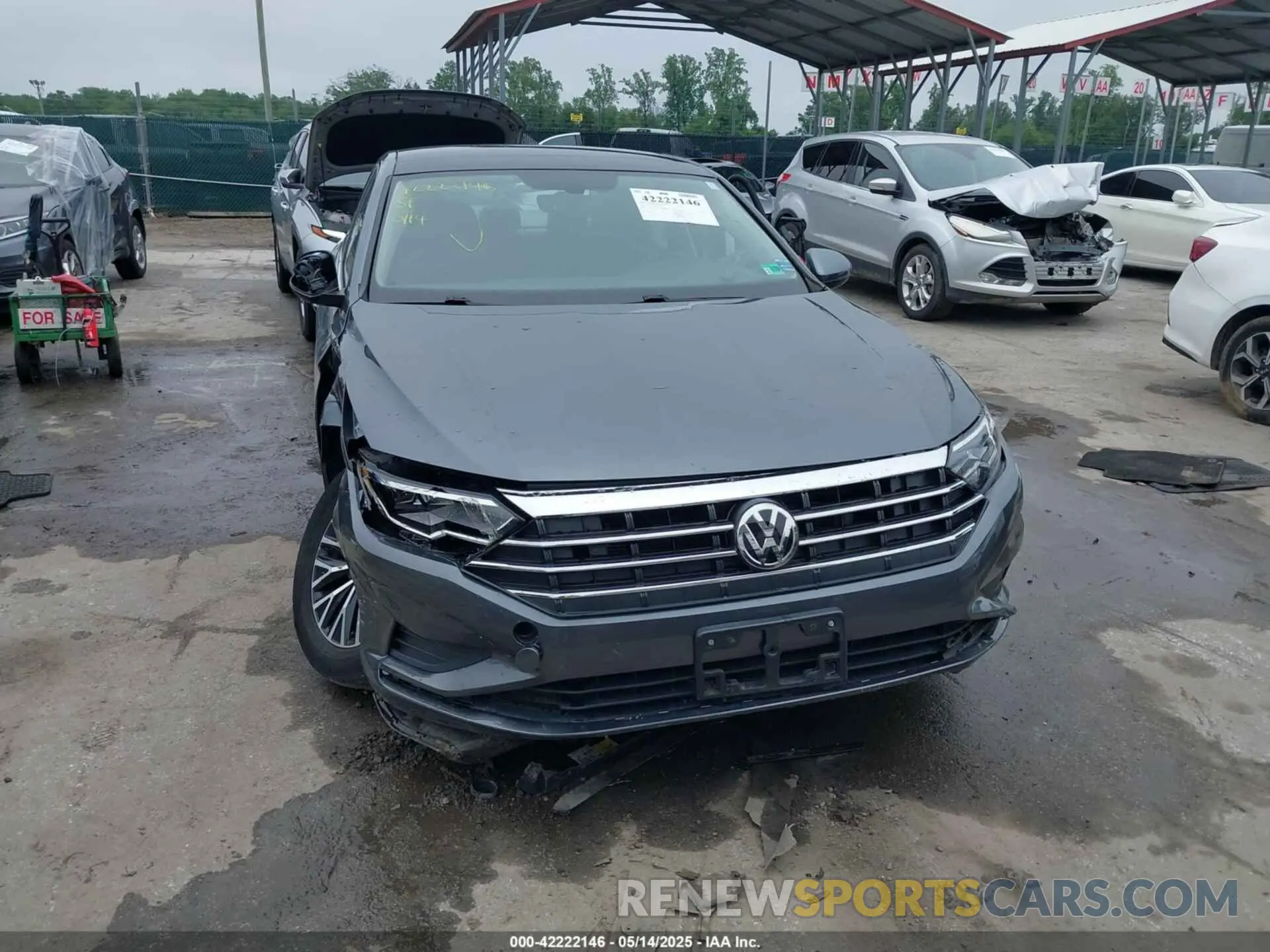12 Photograph of a damaged car 3VWC57BU5LM097928 VOLKSWAGEN JETTA 2020
