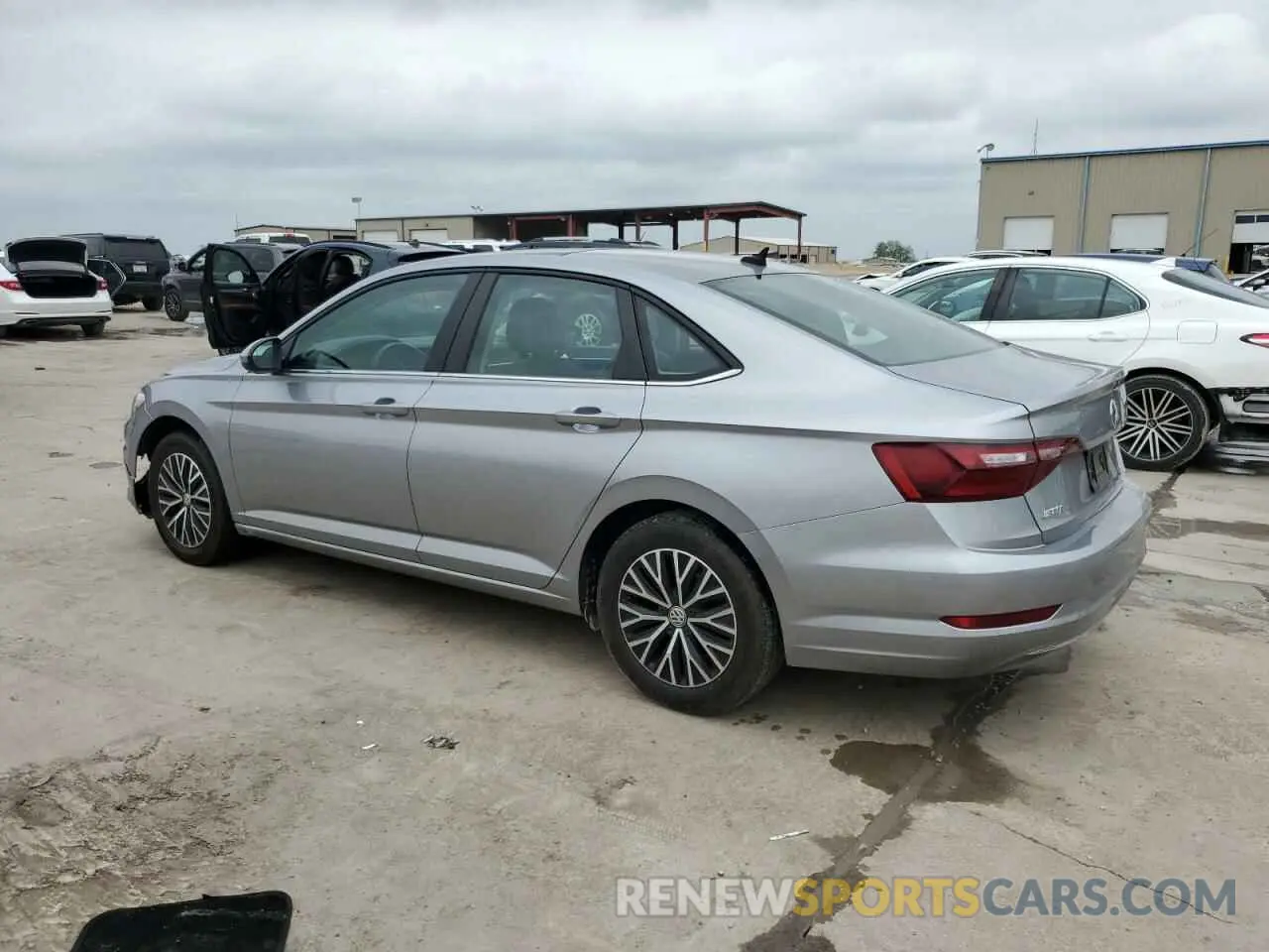 2 Photograph of a damaged car 3VWC57BU6LM104790 VOLKSWAGEN JETTA 2020