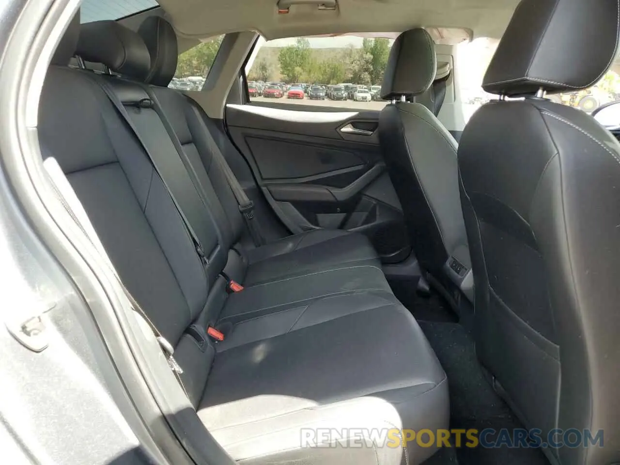 10 Photograph of a damaged car 3VWC57BU7LM103082 VOLKSWAGEN JETTA 2020